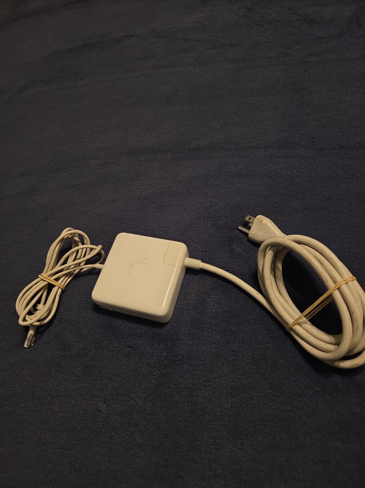 Genuine Apple MagSafe 85W AC Adapter For Macbook Pro 13-inch 15-inch 2009-2011