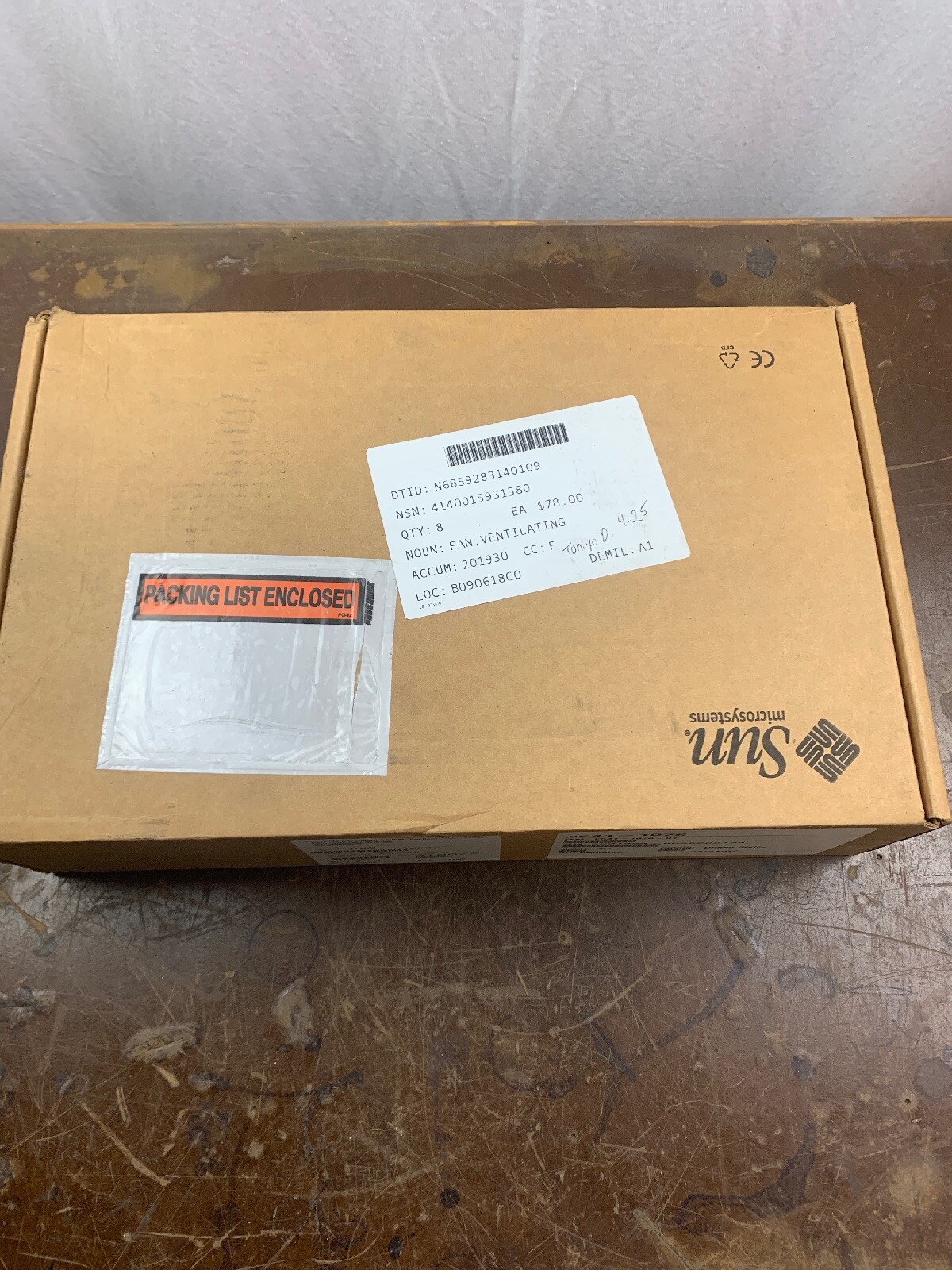 SUN MICROSYSTEMS 541-1076-01, PCI I/O Fan Tray Board NEW ---SD