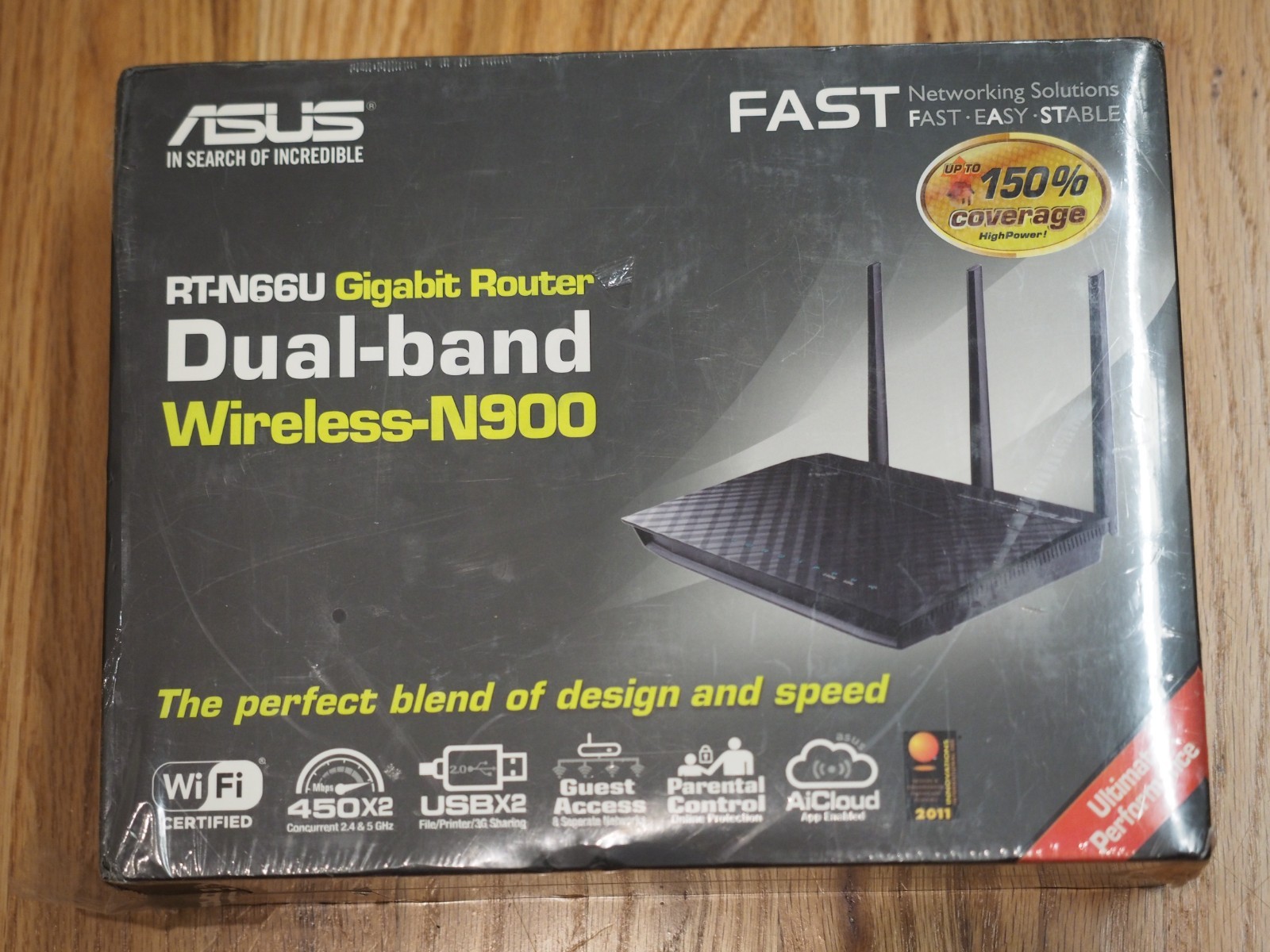 Asus RT-N66U Gigabit Dual-band Wireless-N900 ROUTER 450 Mbps 4-Port New Sealed
