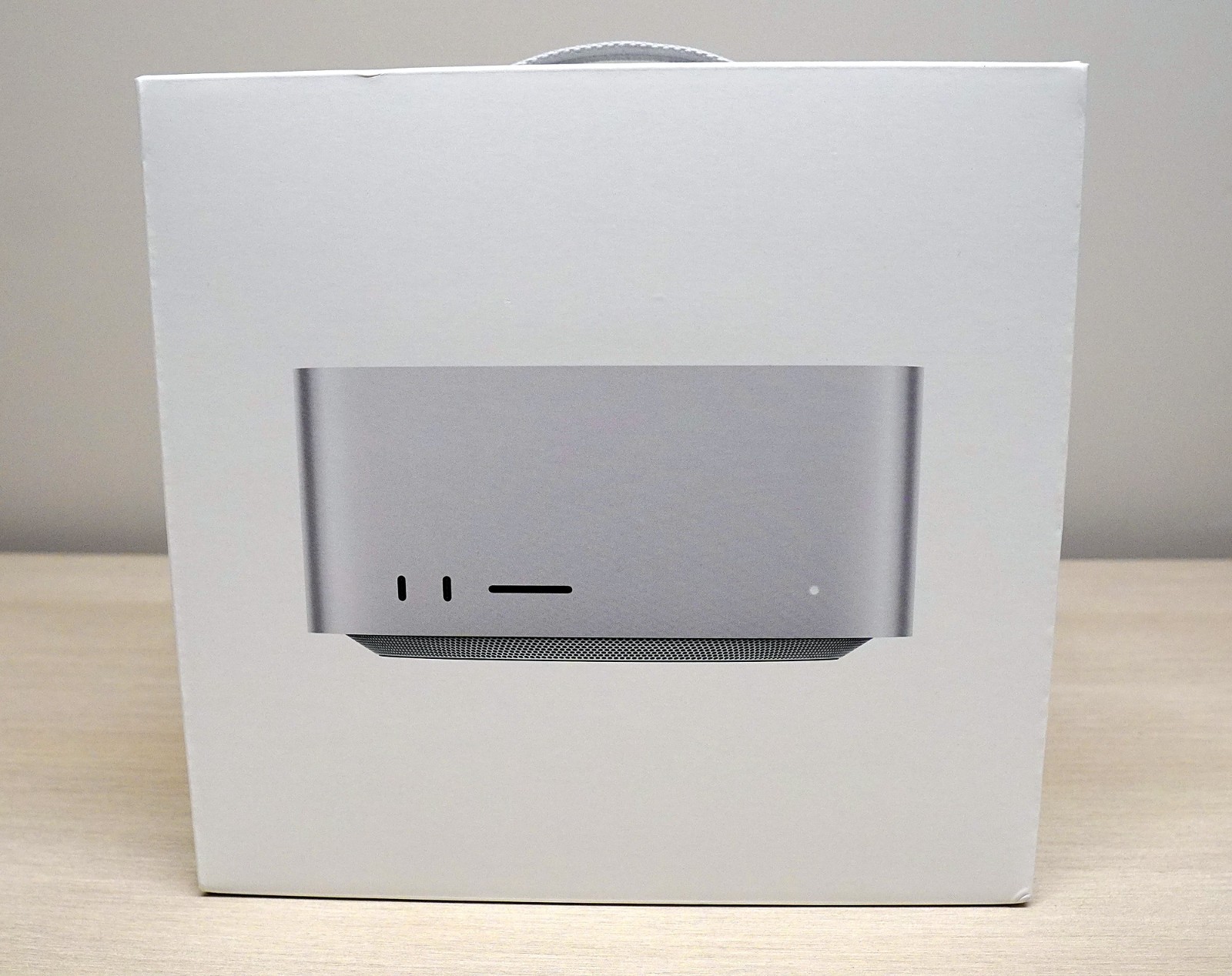 NEW SEALED Apple Mac Studio 2026 M5 Max 18C CPU 32C GPU 36GB 512GB MHL64LL/A