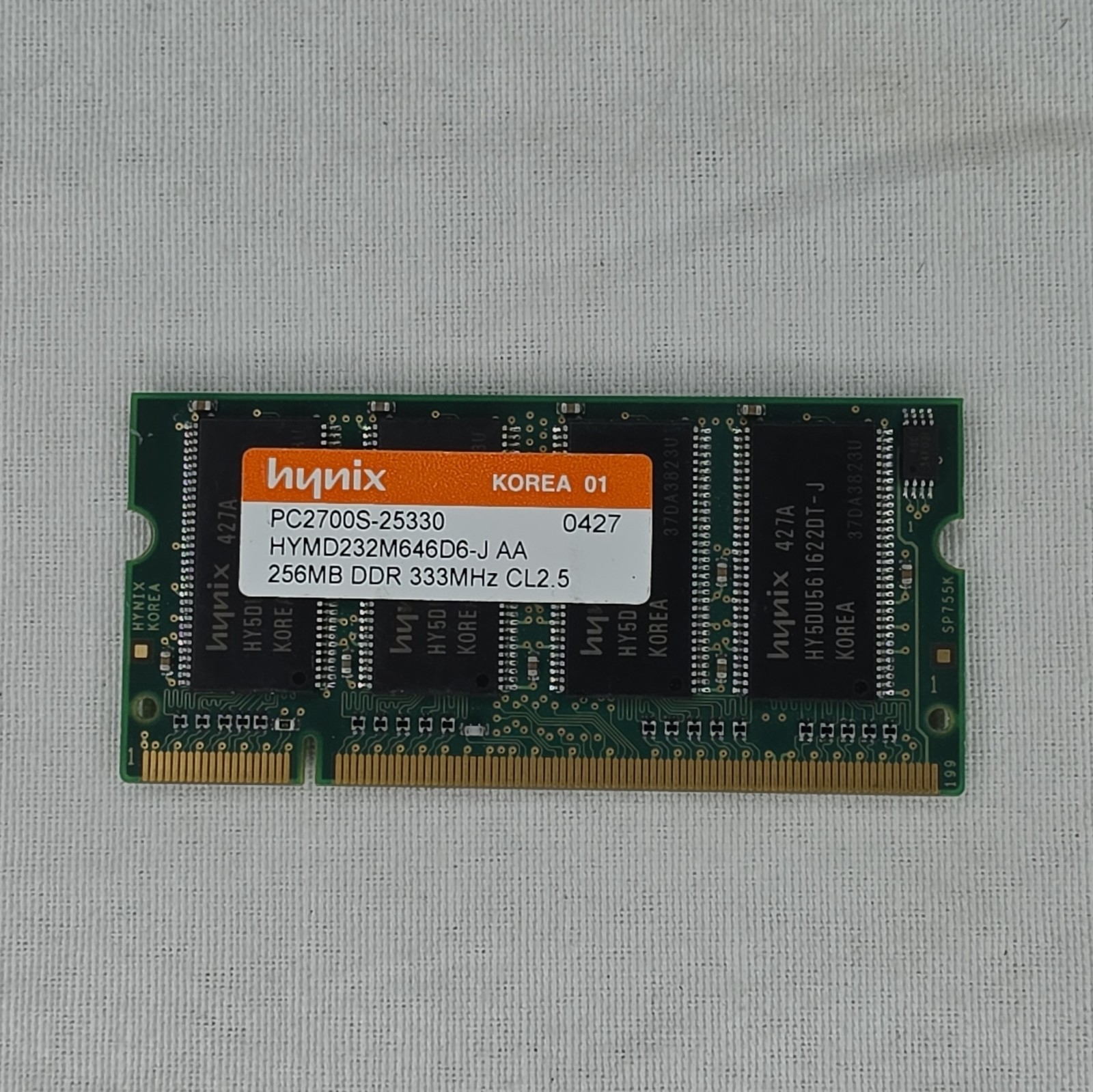 Hynix 256MB DDR SO-DIMM PC2700S-25330 200-Pin RAM HYMD232M646D6J-AA