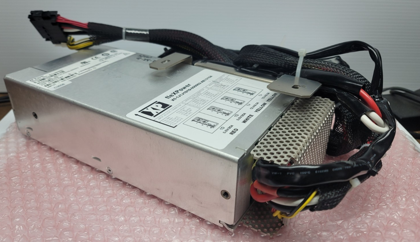 XP Power fleXPower X5-1J1J1D1D-000002-XEO310A Power Supply