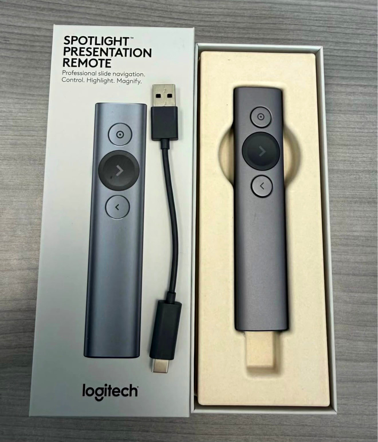 Logitech Spotlight Presentation Remote, USB Connectivity, Gray