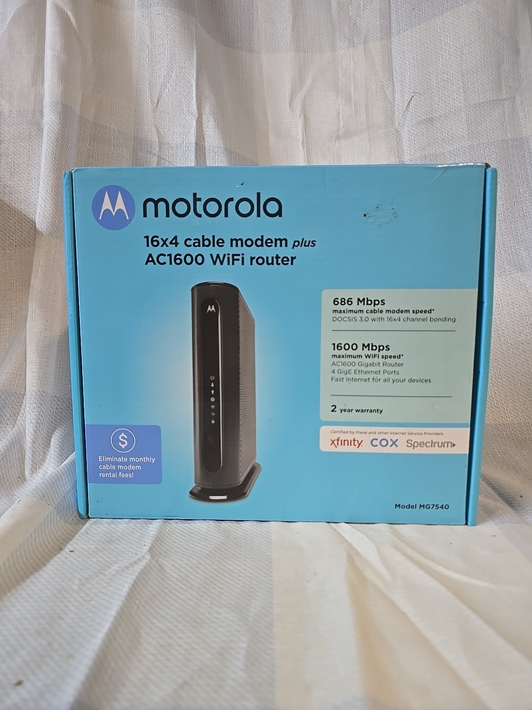 Motorola MG7540-10 16x4 Cable Modem - Black