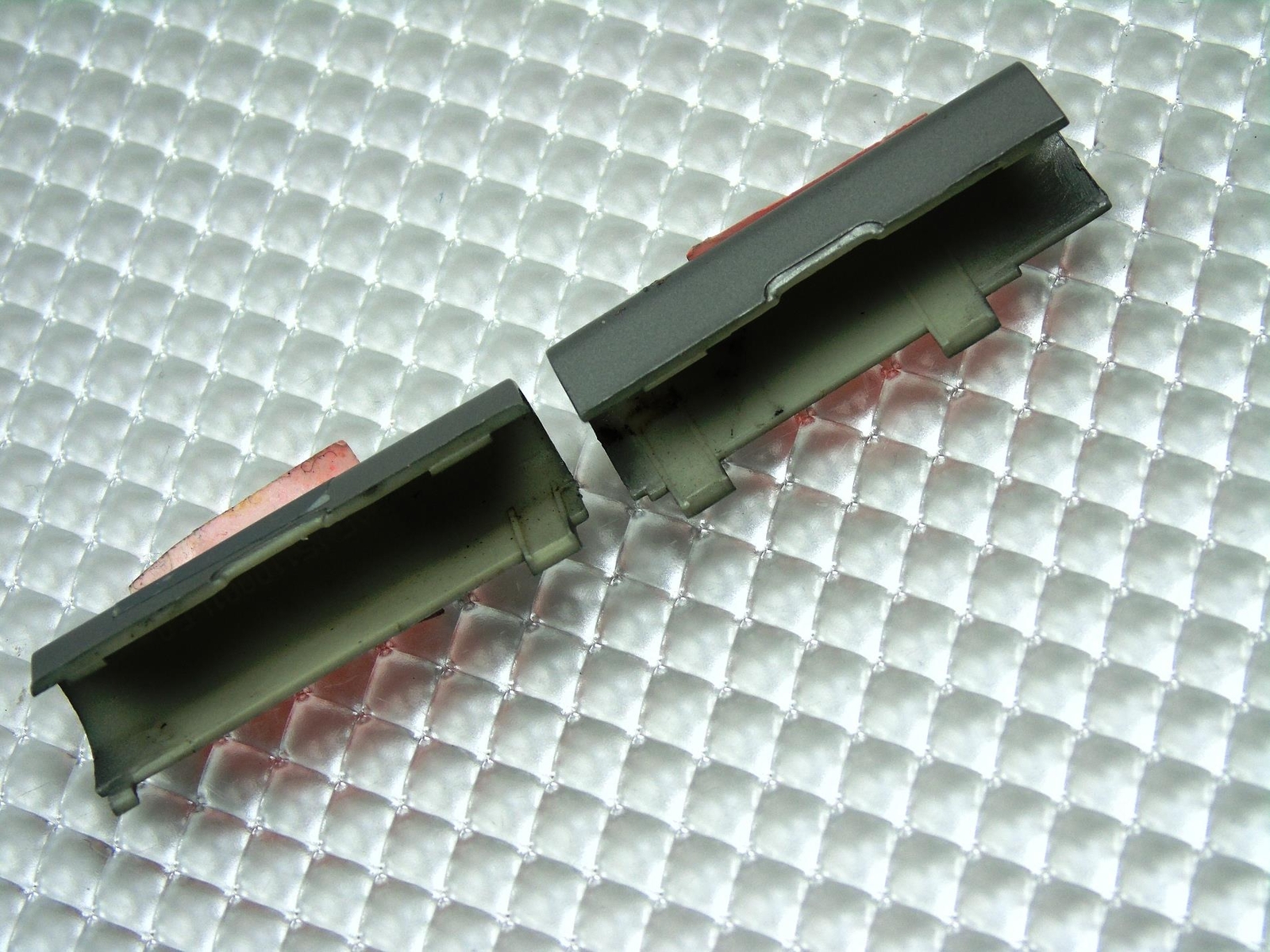 Gateway 4028GZ Notebook Laptop Hinge Hinges Cover Set, Plastic (Left + Right)