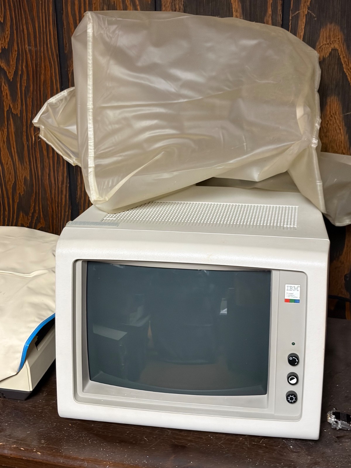 VINTAGE 1980's COMPUTER EQUIPMENT - selling as one lot