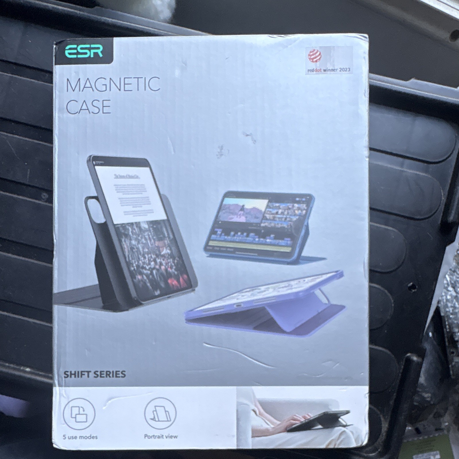 ESR Ascend Trifold Case for Apple I Pad Pro 11 Gray