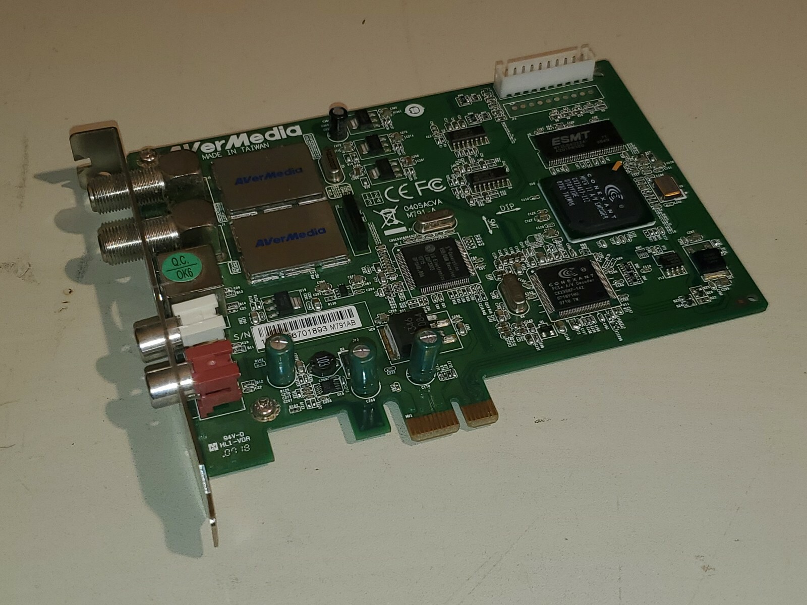 Aver Media ATSC TV Tuner Card PCI-Express 0405ACVA M791-A M791AB