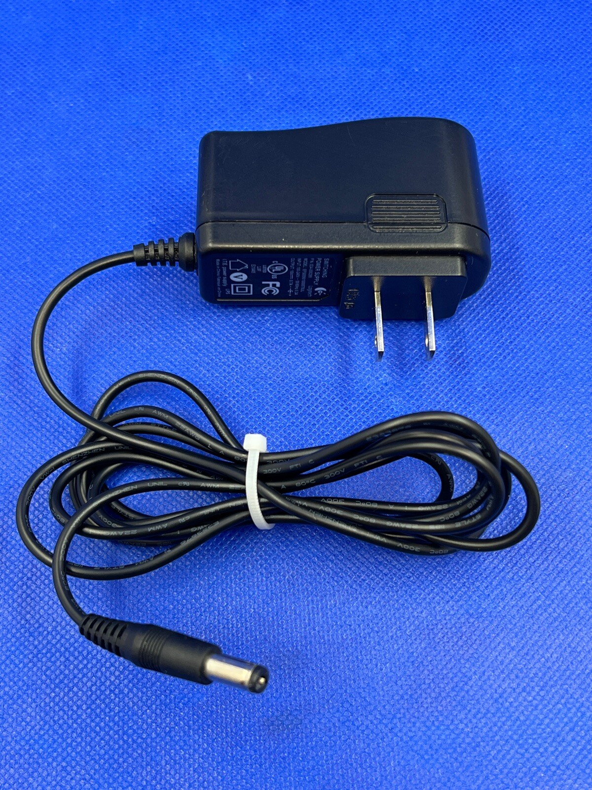 Logitech Switching Power Adapter 534-000299