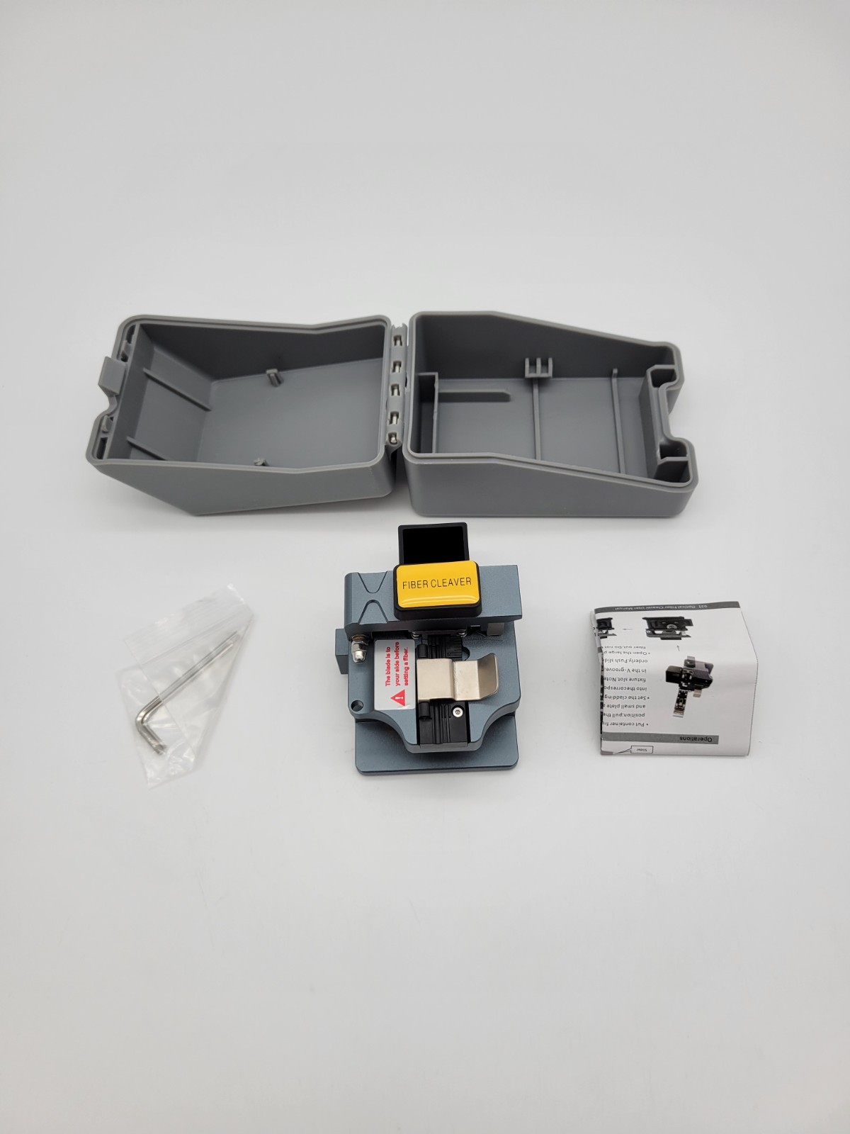 High Precision Optical Fiber Cleaver Cutting Tool w/ Case Manual & Accessories