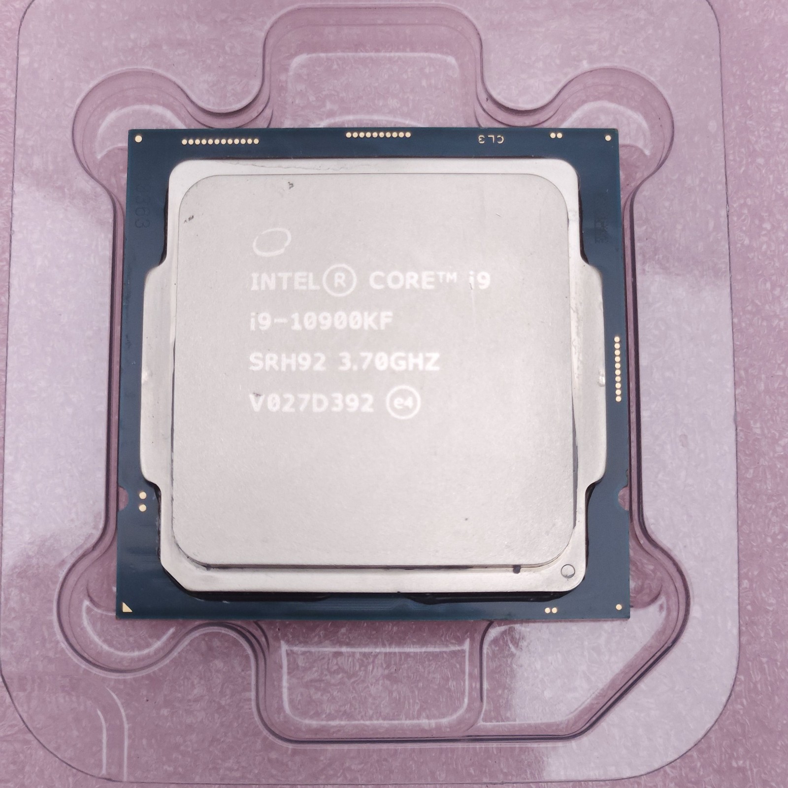 Intel Core i9-10900KF 3.70GHz 10-Core LGA 1200 SRH92 Desktop Processor - Good