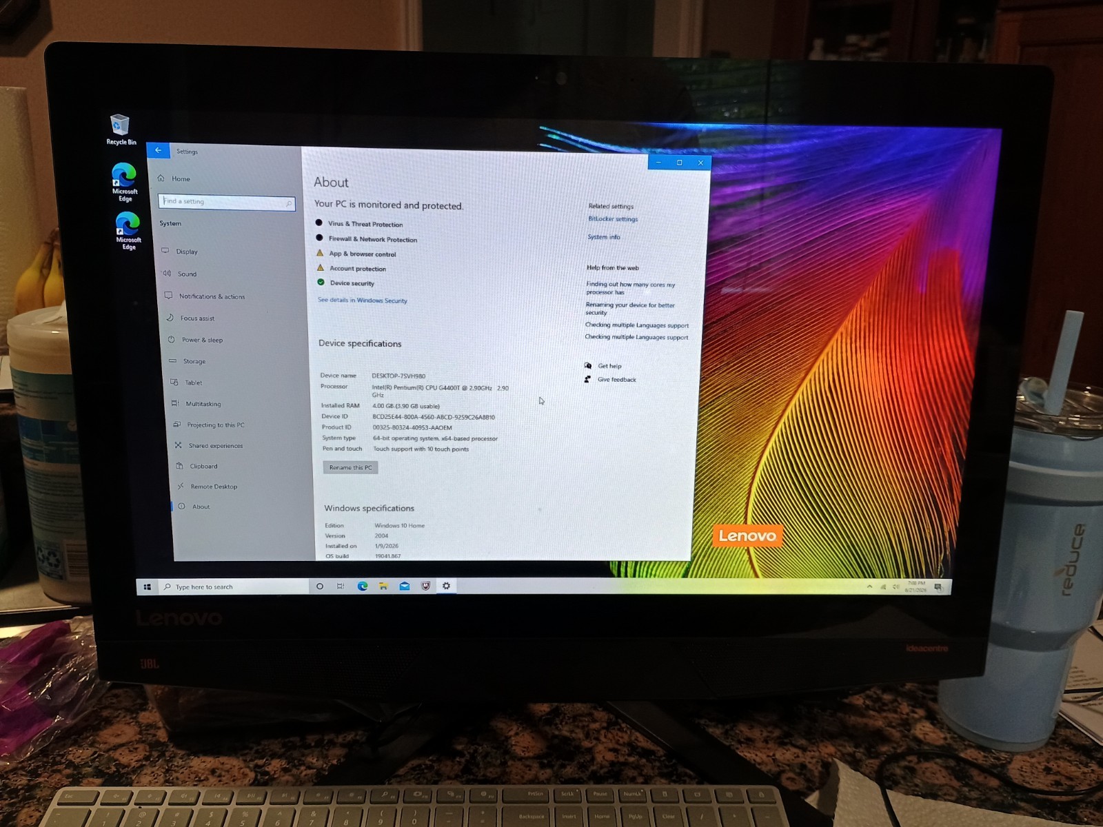 Lenovo IdeaCentre 22 FHD All-In-One Computer Intel Core i3 4GB RAM 1TB HD Win 10