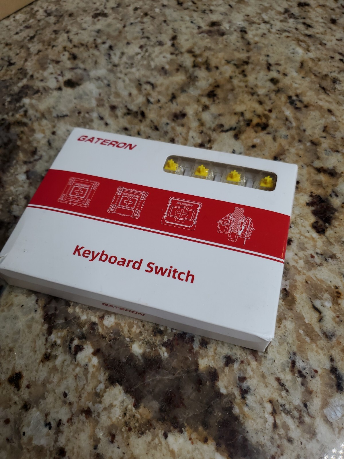 Gateron KS-9 Switches 3pin - RGB Compatible - Clear Top