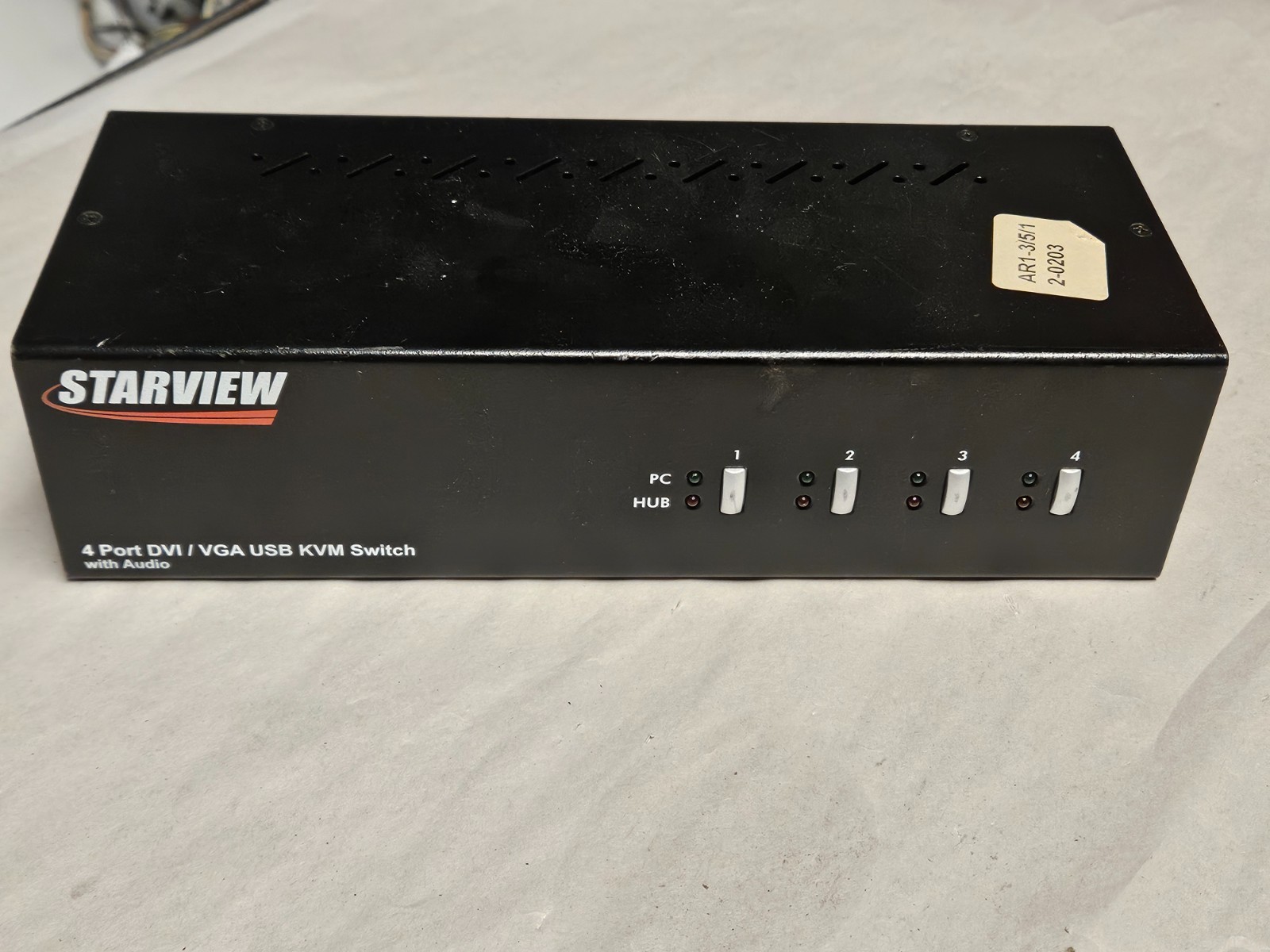 StarView / StarTech SV431DDUSB 4-Port DVI / VGA USB KVM Switch w/ Audio