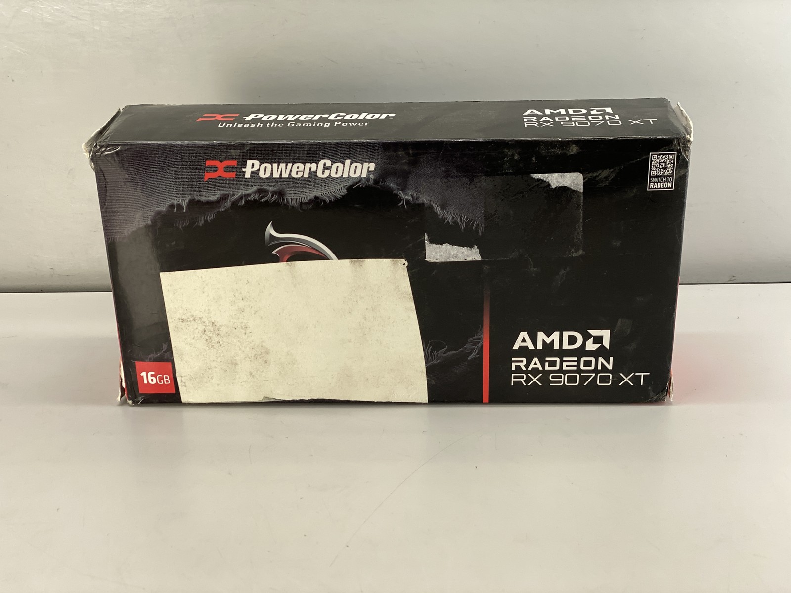PowerColor Reaper Radeon RX 9070 XT 16BPCI Express 5.0 ATX - Black