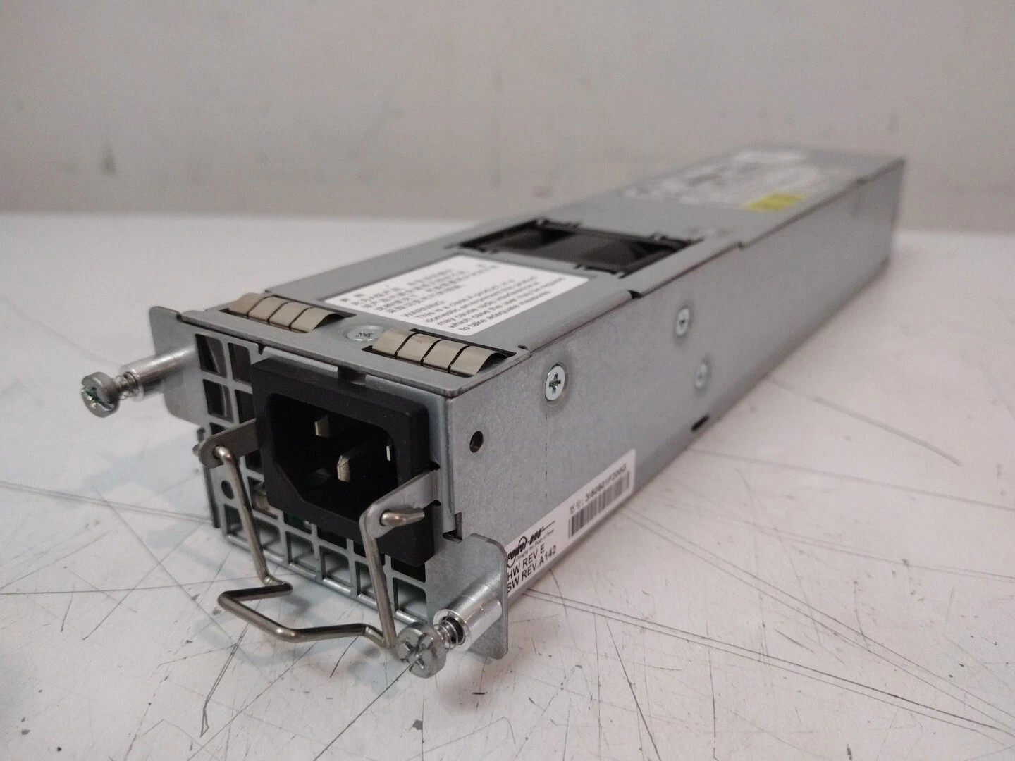 Brocade RPS9 Power-One FN00001 504W Power Supply 32034-001B