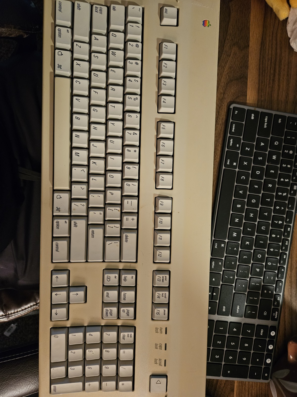 Vintage Apple Extended Keyboard II M3501 Made In USA  Retro Mac