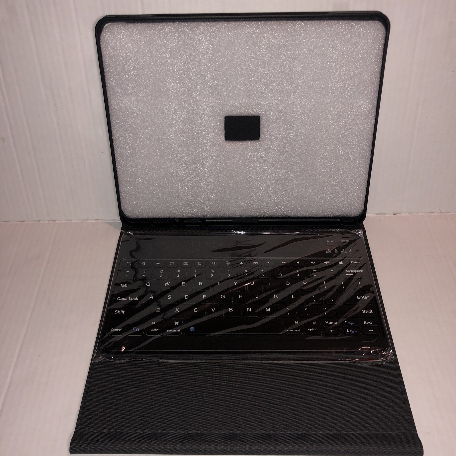 CHESONA iPad Pro 12.9 inch case 2022 with Keyboard