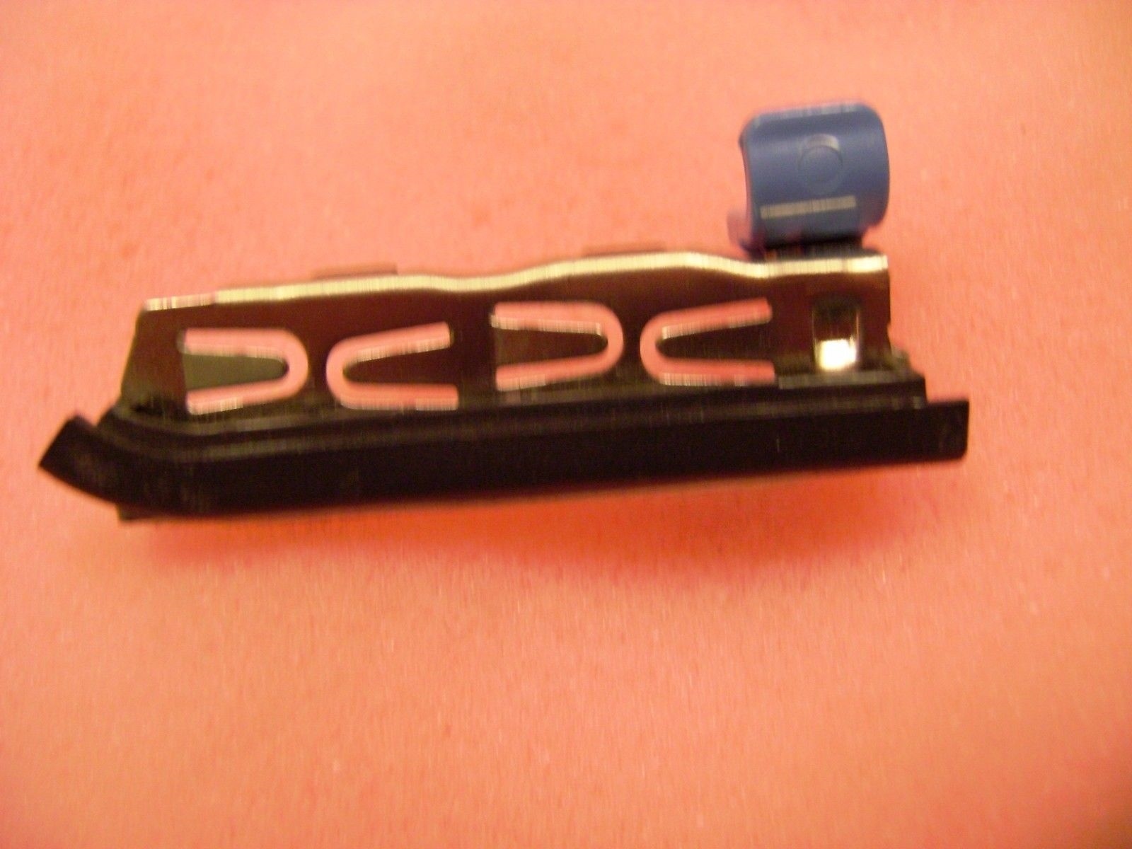 Lot of 10 * Dell Optiplex GX620 SFF Desktop PCI Retention Bracket  * J9357