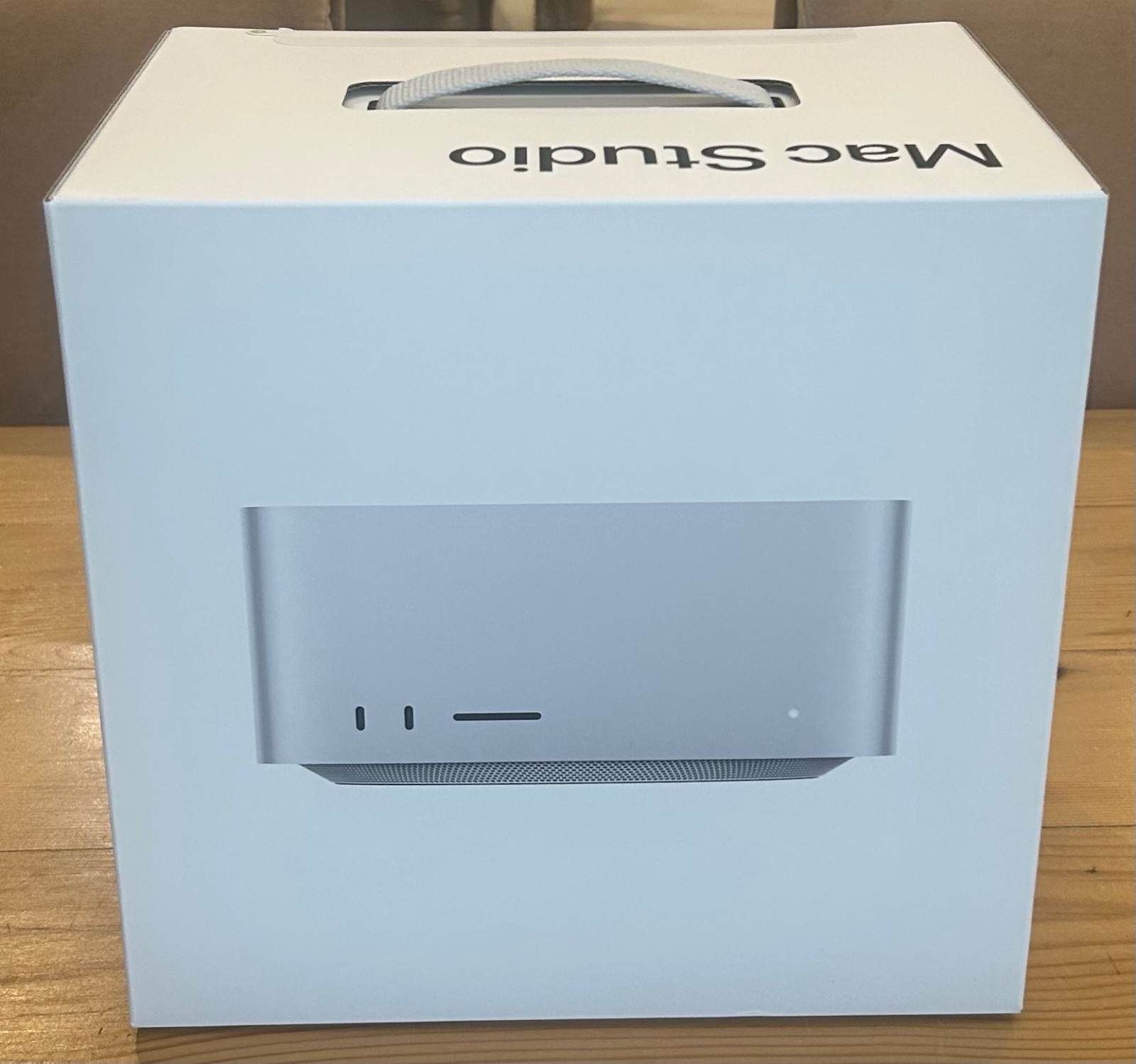 Mac Studio 2025 M4 Max 16-Core CPU 40-Core GPU 64GB memory 2TB SSD - Unopened