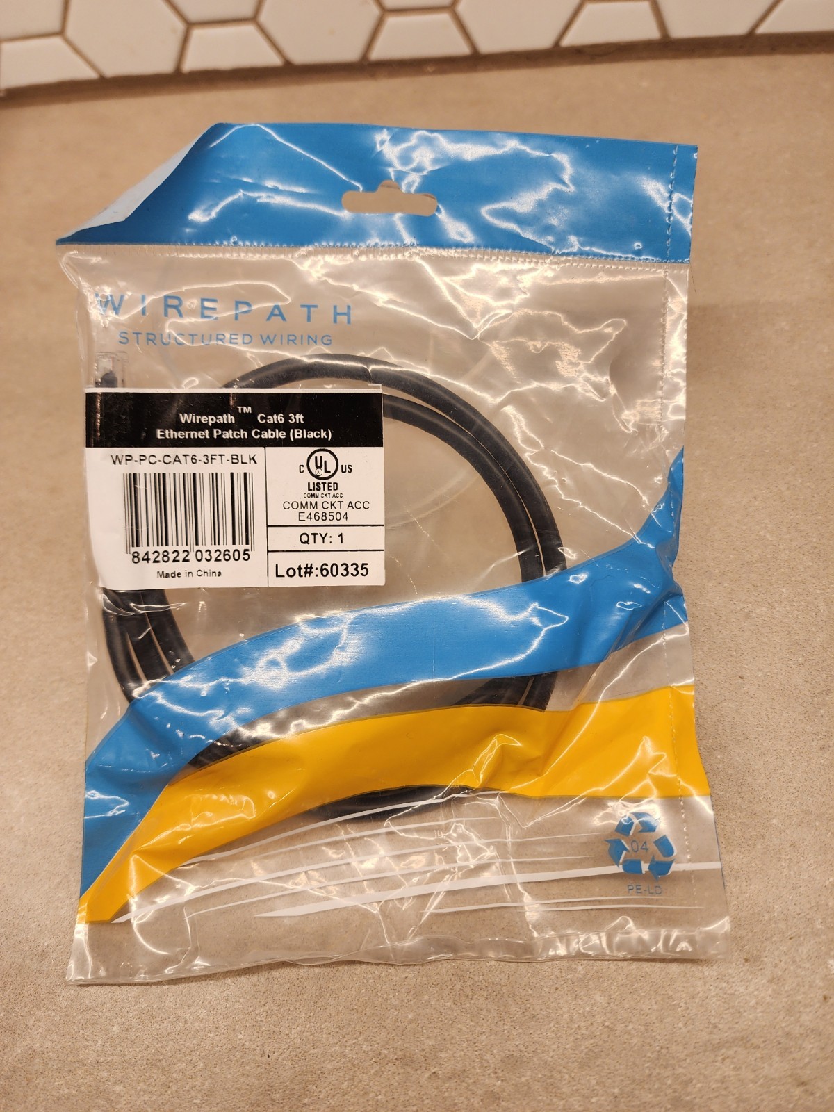 Wirepath WP-PC-CAT6-3FT-BLK Cat6 Two Foot Ethernet Patch Cable Black NEW Sealed