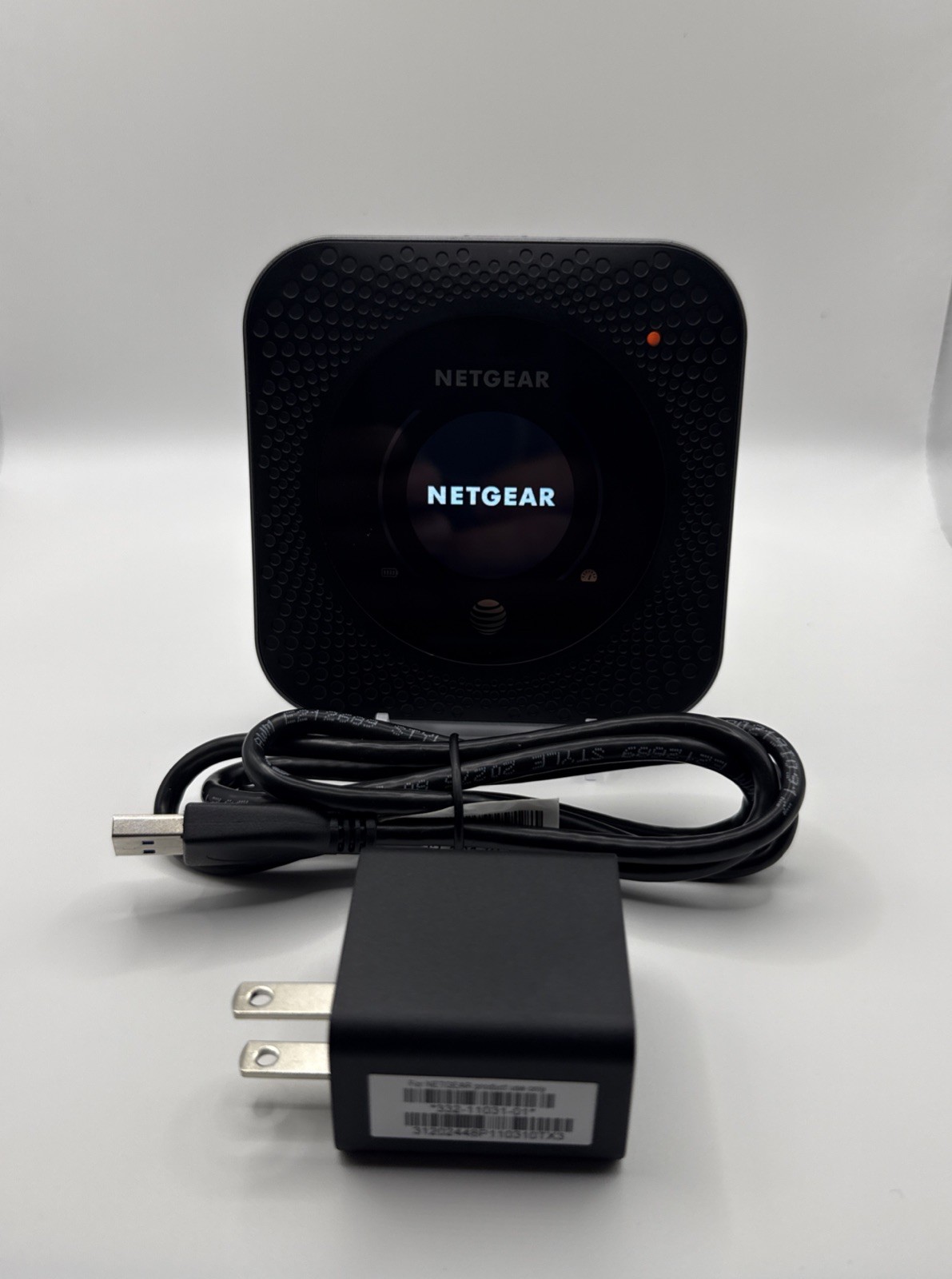 NETGEAR Nighthawk M1 MR1100 Mobile Hotspot Router - Black (AT&T)