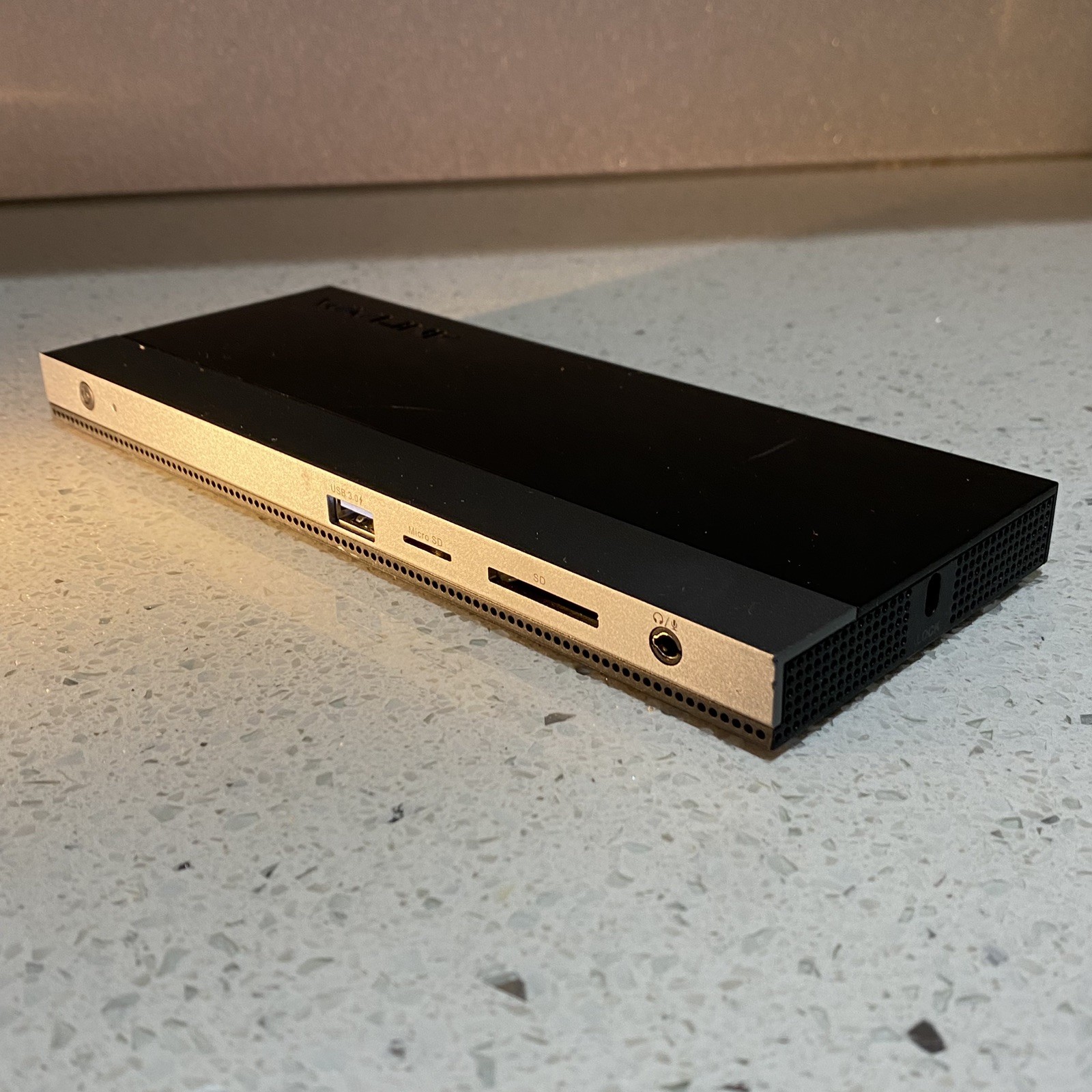 Wavlink  USB-C 4K@60 Hz Triple Dispaly Docking Station WL-UMD05 PRO