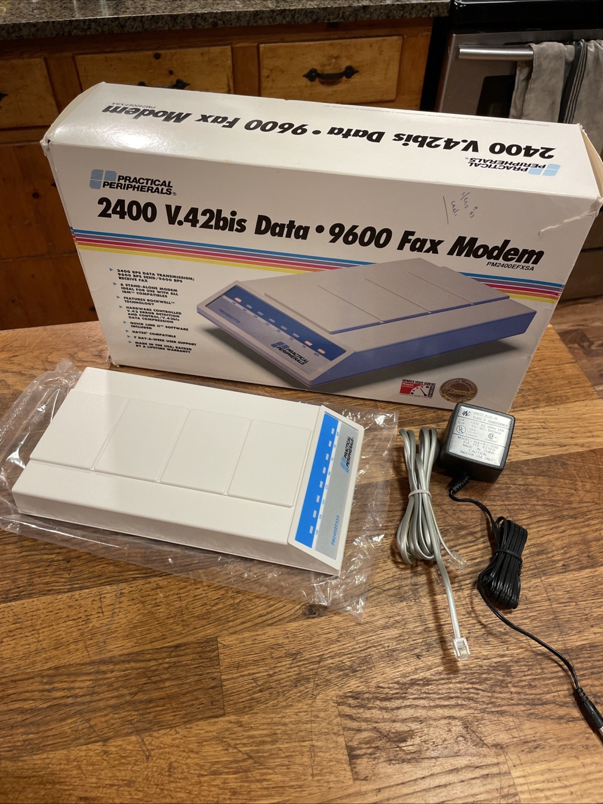 Practical Peripherals 2400 Data Stand-Alone 9600 Fax Modem PM2400EFXSA  Vintage