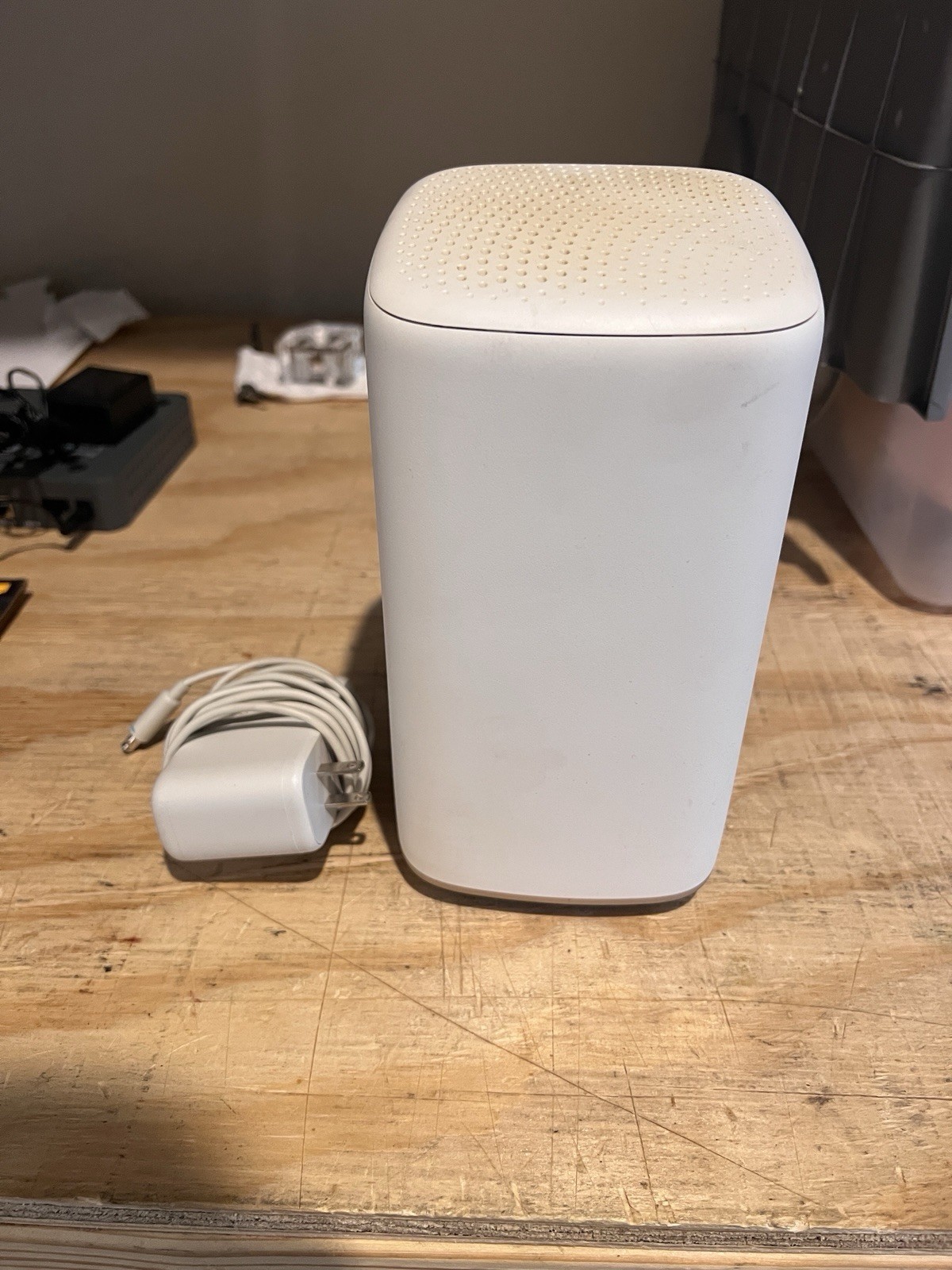Xfinity XFi Gateway Router XB8-T  W/Power Cord Tested LOCKED
