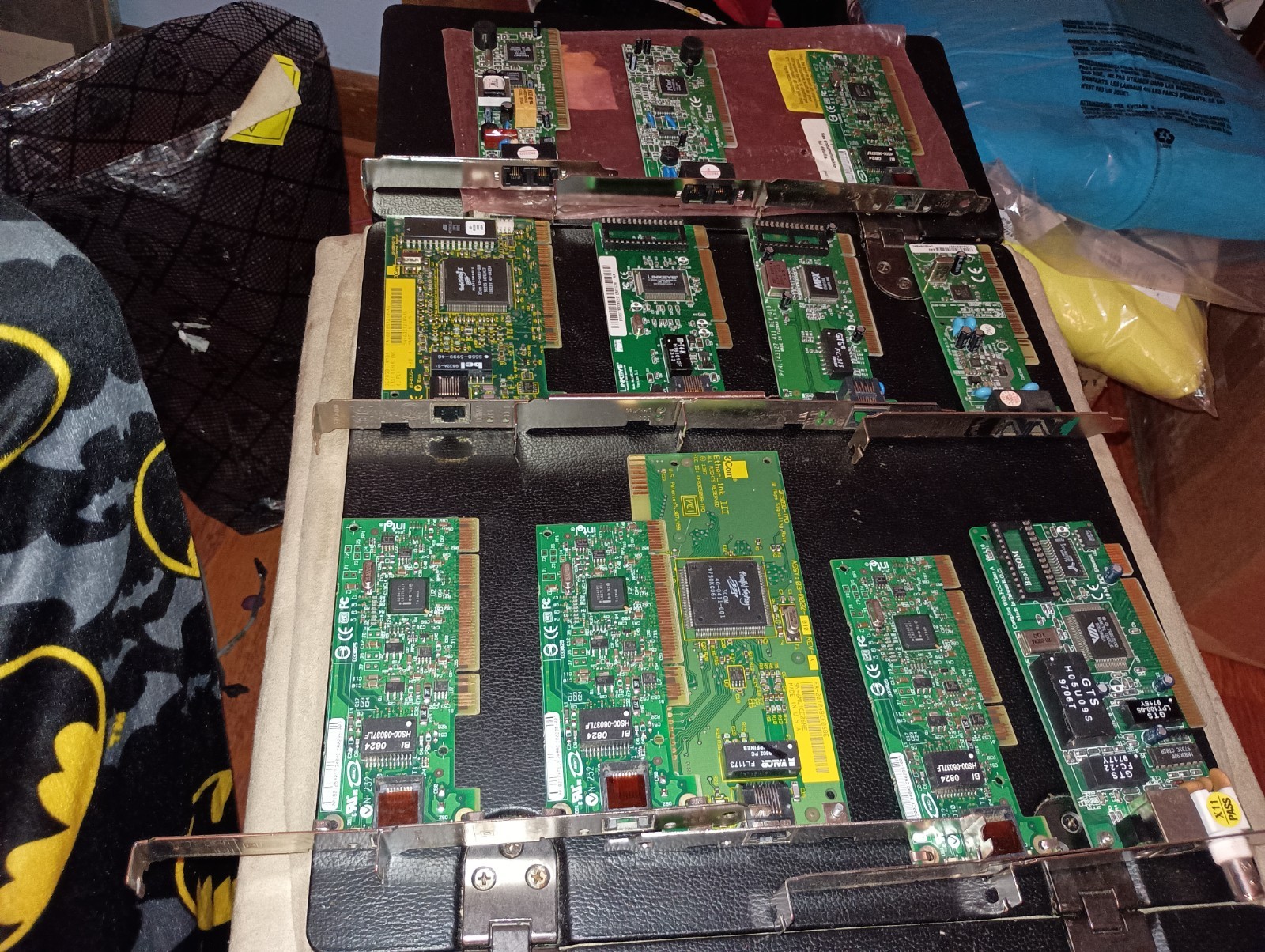 12x Network card vintage LOT - Modem Cards, ETC. PCI, AGP, ETC. See Pictures