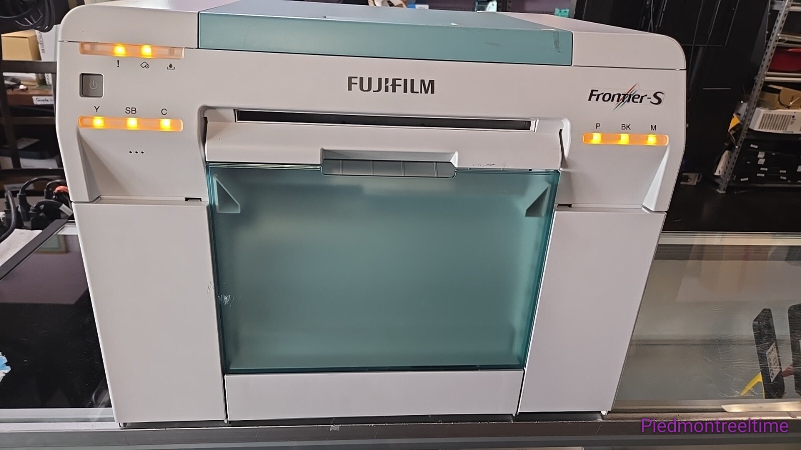 FUJIFILM DX100 Frontier-S Smart lab Inkjet Printer - Untested  - PARTS OR REPAIR