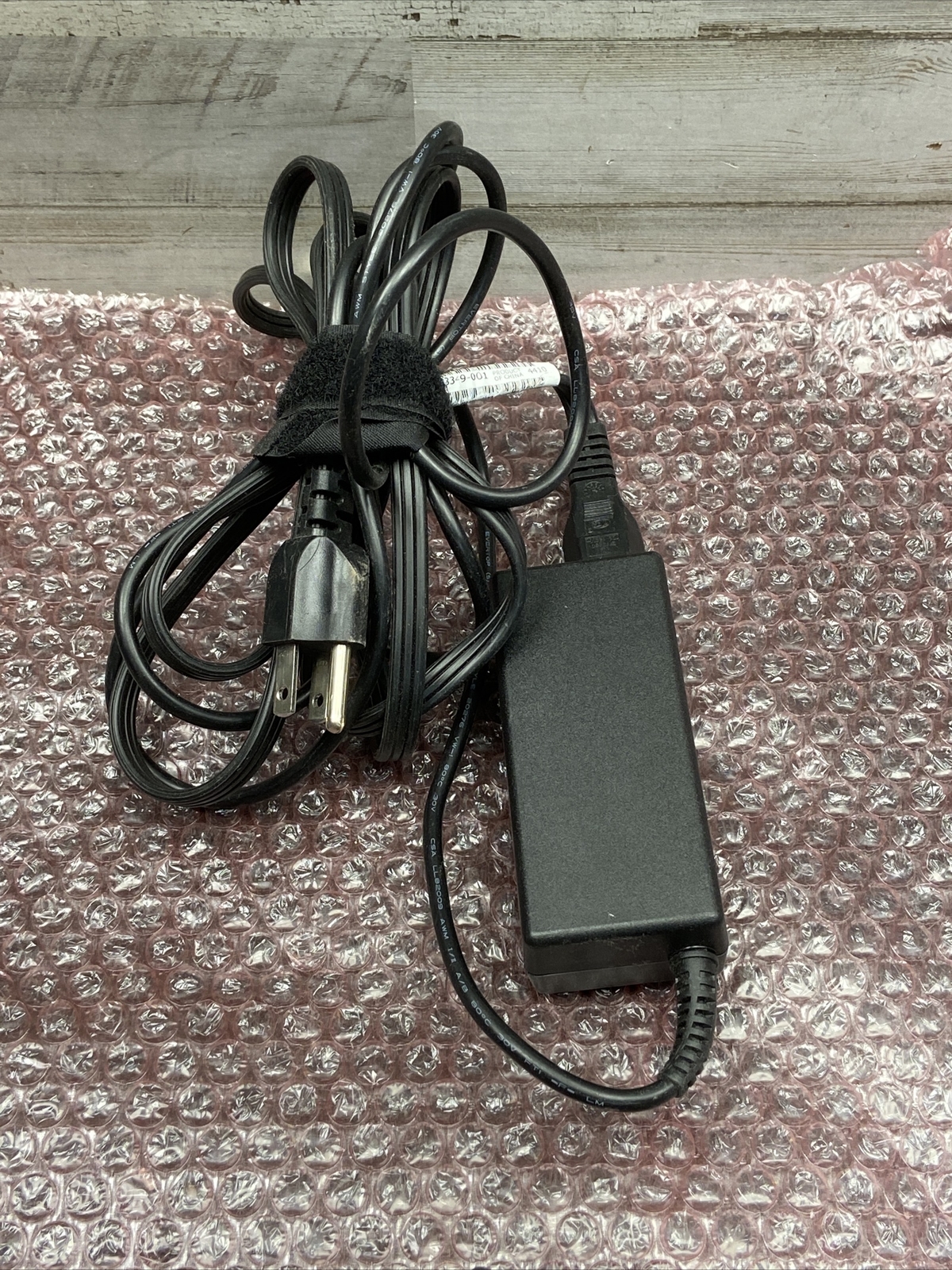 Used HP AC Adapter PPP009L-E 19.5V 3.33A With Power Cord
