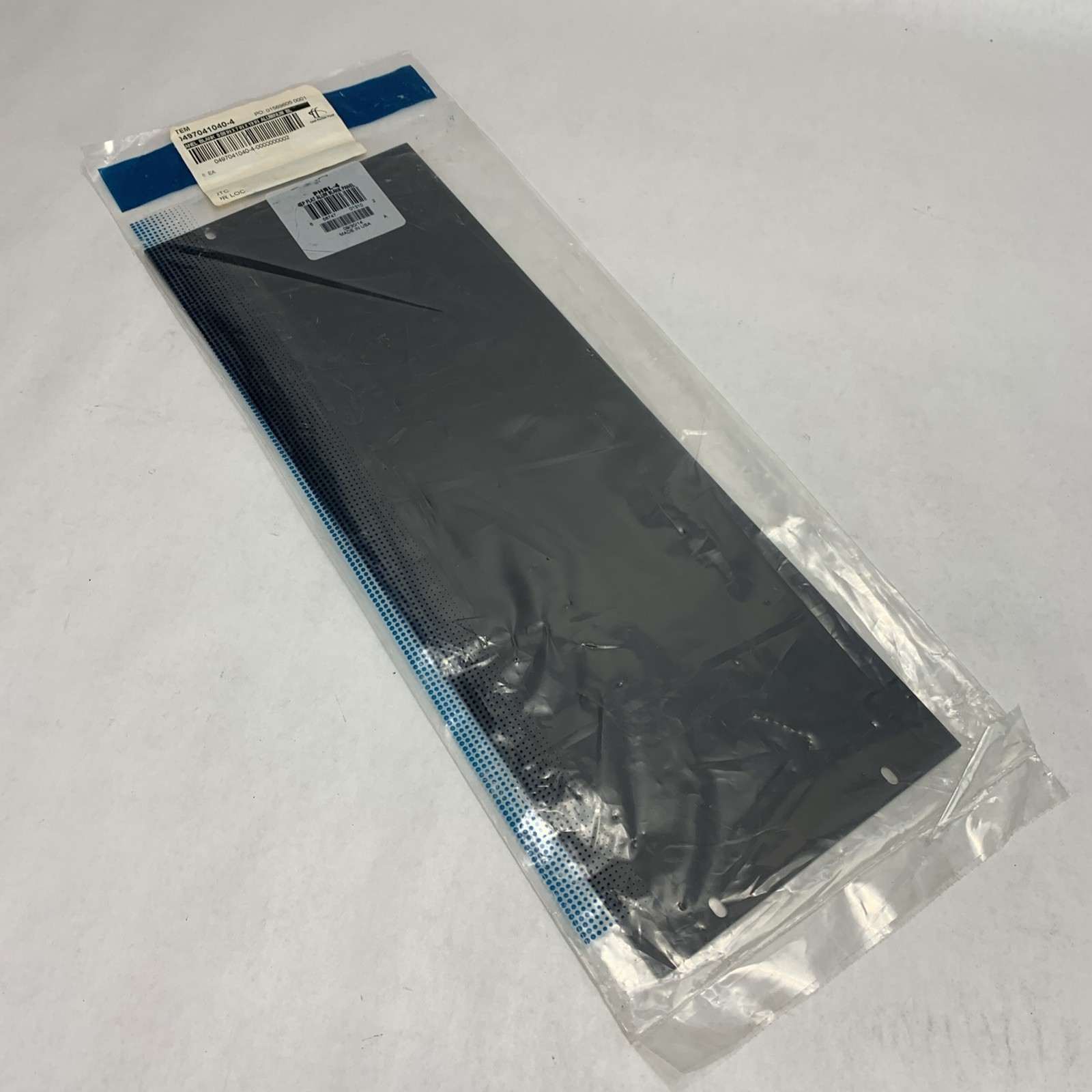 Middle Atlantic PHBL-4 4SP Flat Alum Blank Panel 4U Aluminum Rack Panel