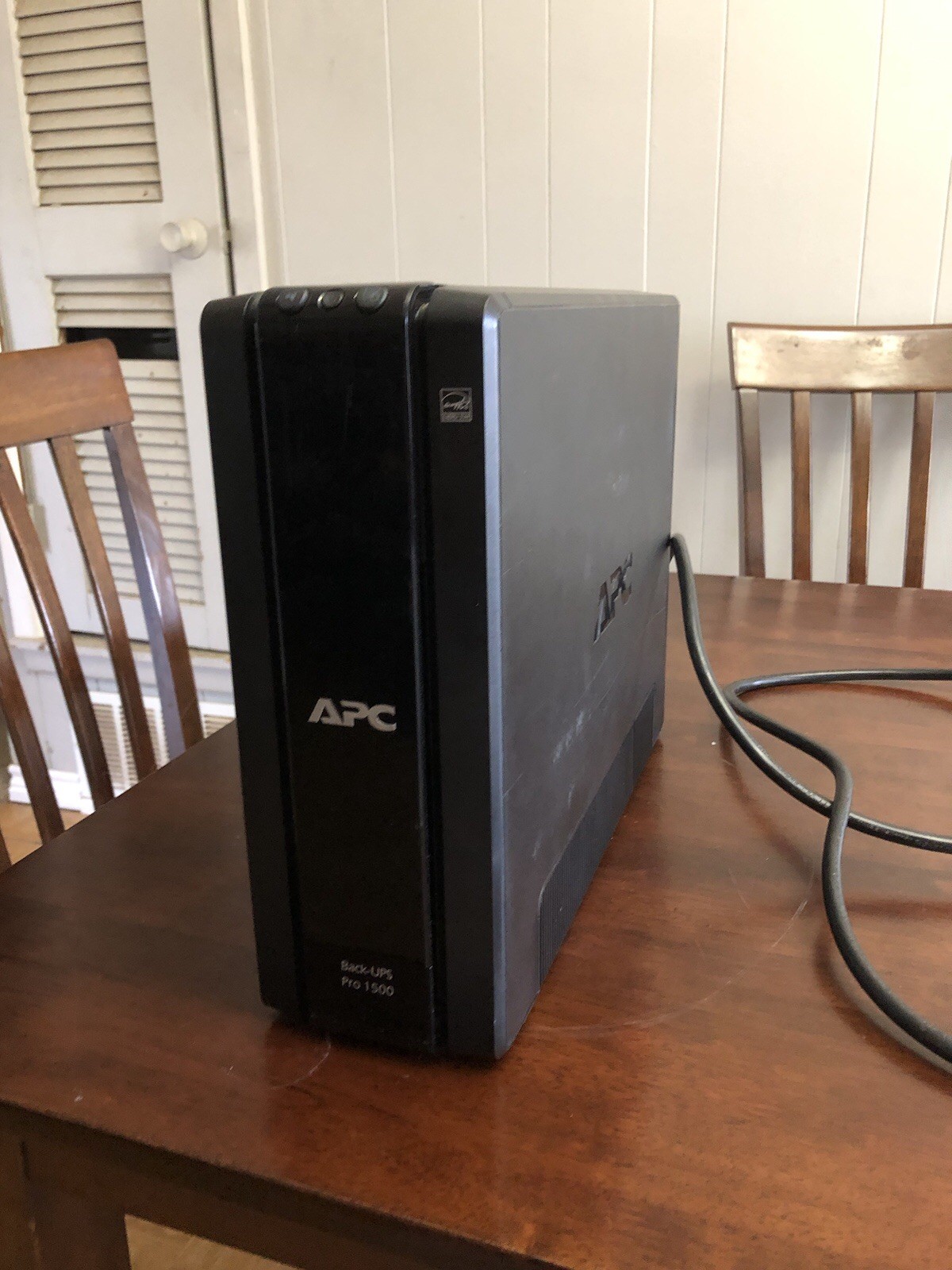 Apc Back-UPS PRO battery backup for electronics. Uninterruptible power supply.