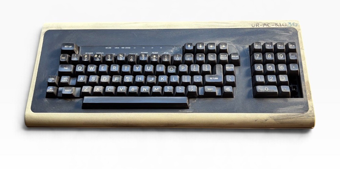 Vintage DEC VT-100 Computer Terminal Keyboard - Missing Keys
