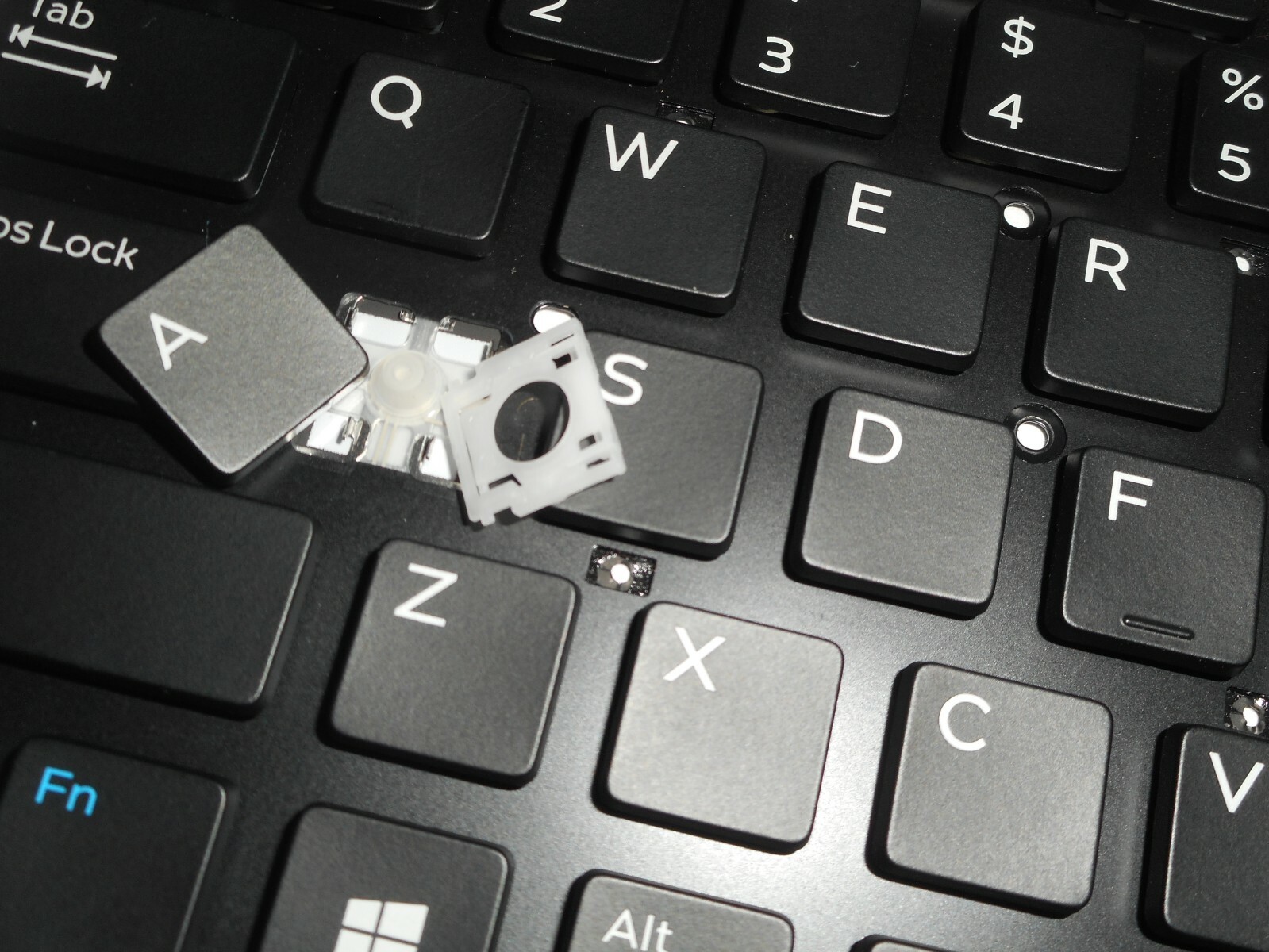 Single Key Cap + Clip For Dell Precision 17 7710 P/N: 383D7 Model: PK1313M1B00