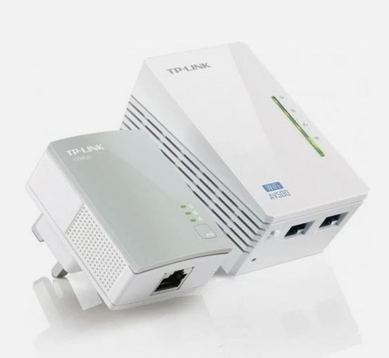 TP-LINK AV500 POWERLINE UNIVERSAL WI-FI RANGE EXTENDER (A/N TL-WPA4220KIT) New