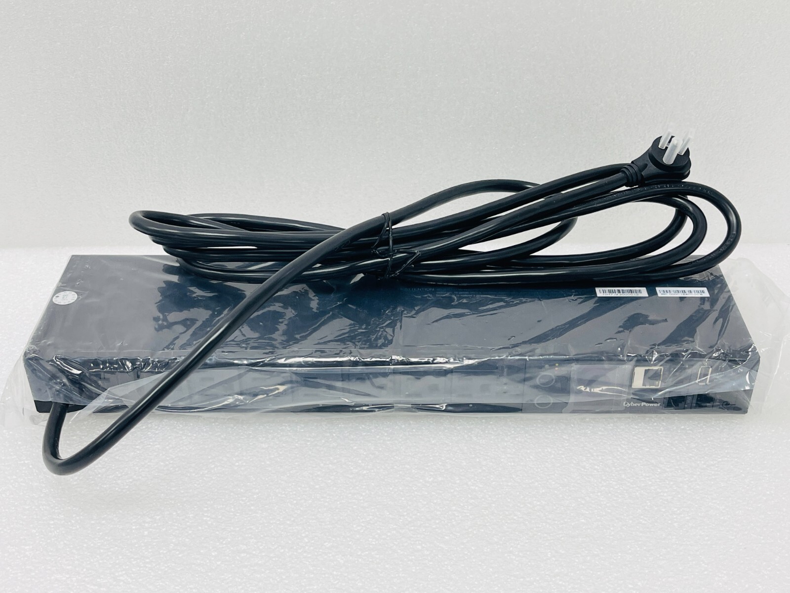 Open Box - CyberPower PDU31001 Monitored PDU 15A SNMP 5 15P / 