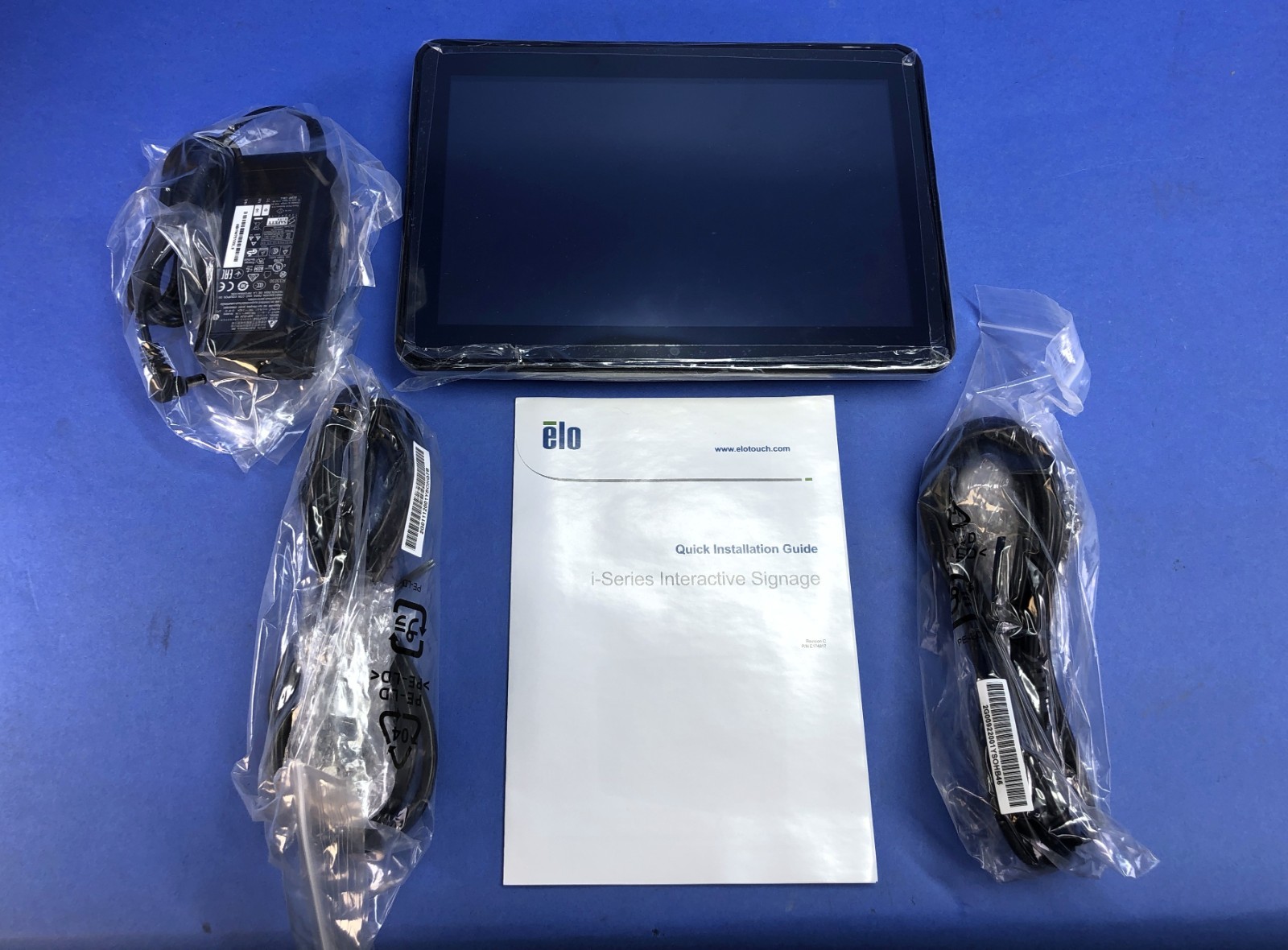 Elo E021014 Android Touchscreen Display Computer ESY10i1-2UWA-0-AN-GY-G Black