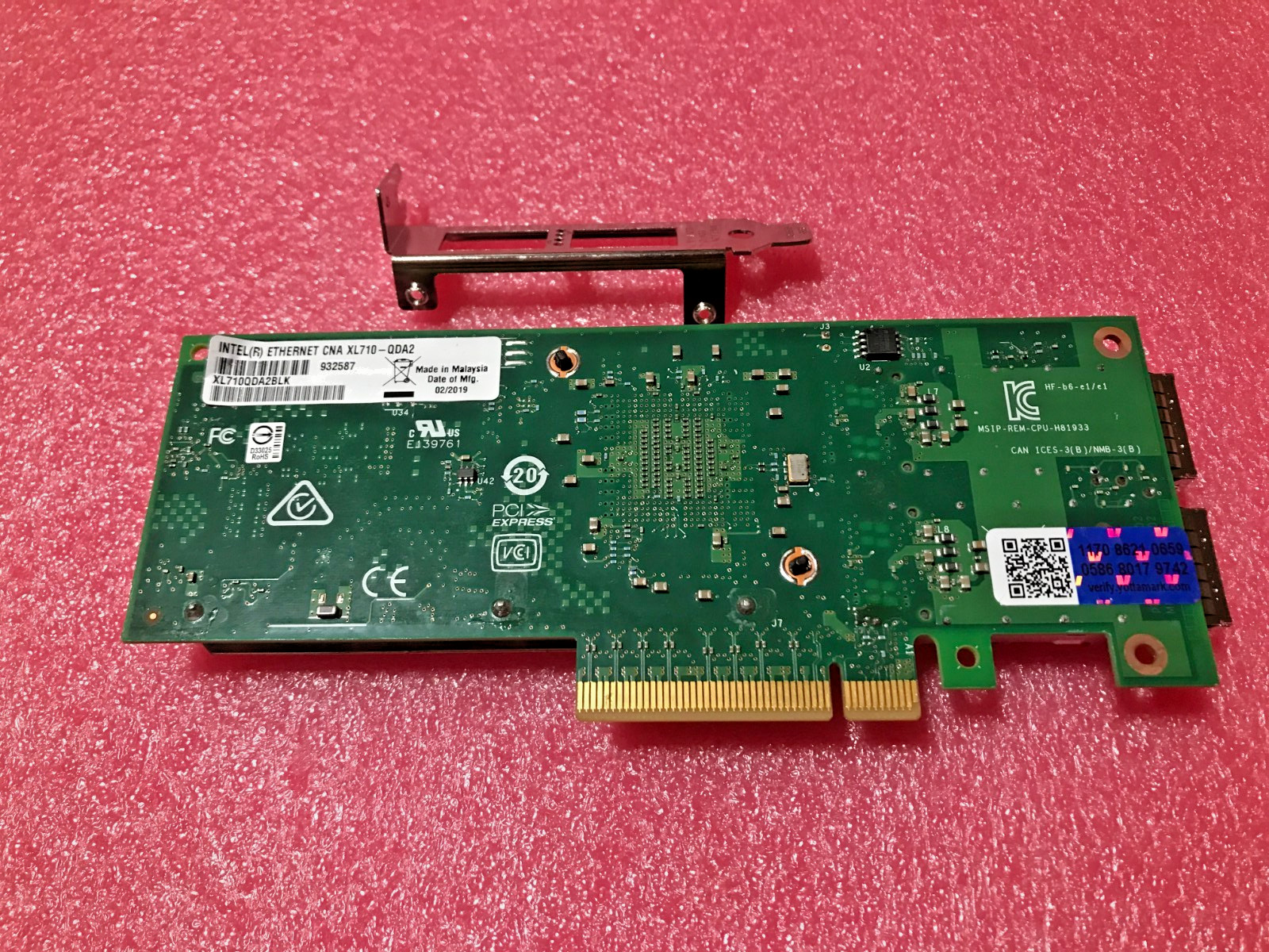 XL710-QDA2 INTEL 40GB Ethernet Converged Network Adapter XL710QDA2 XL710QDA2BLK
