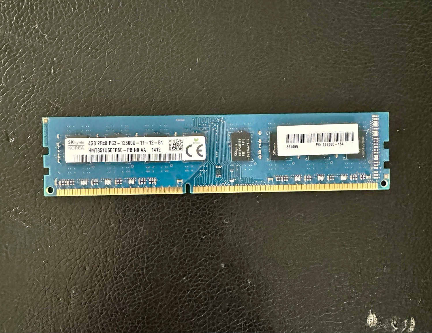 SK hynix 4GB DDR3 240-Pin DIMM PC3-12800U Unbuffered RAM HMT351U6EFR8C-PB