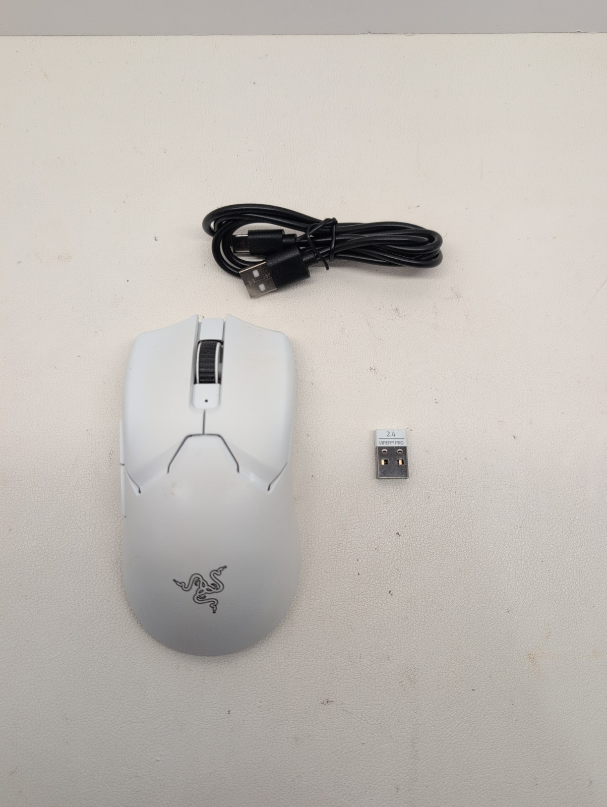Razer Viper V2 Pro Wireless Gaming Mouse with dongle - White #4