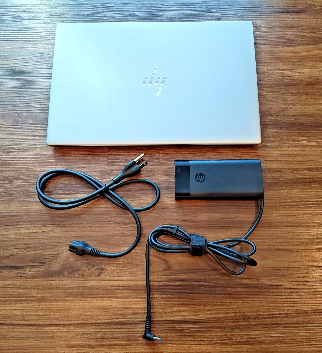 HP Zbook Studio 16 G11 --- Ultra 7 165H / 32GB RAM / 1TB SSD / RTX 1000 Ada