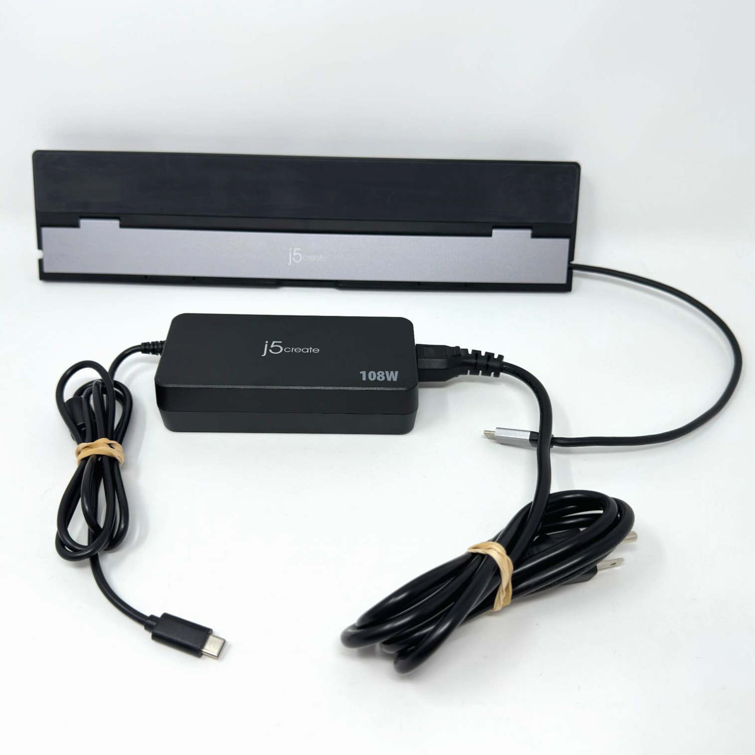 j5create USB-C Triple Display Docking Station JCD543 108W Power Delivery Hub