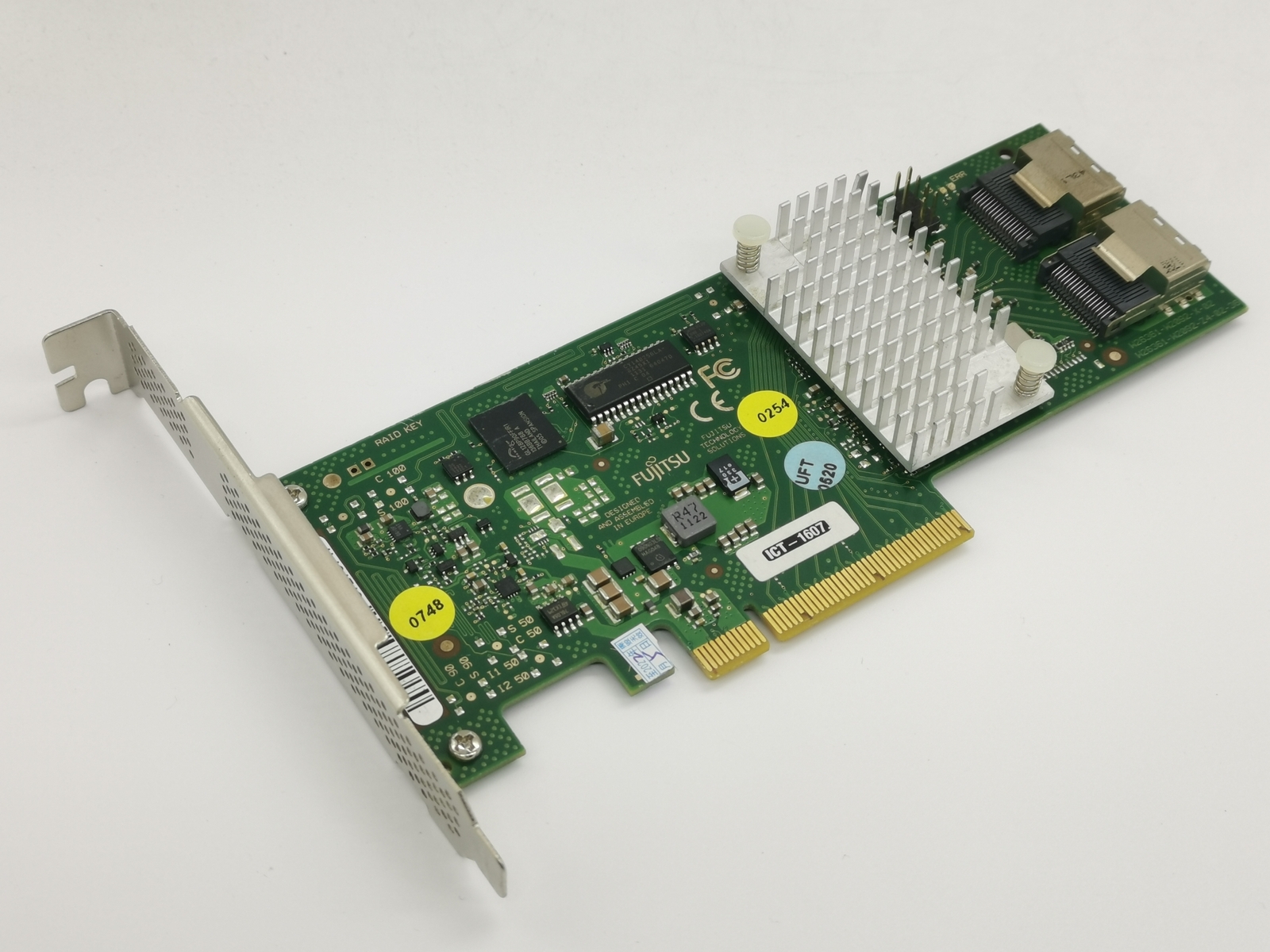 Fujitsu 9211-8i 6Gbps SAS HBA LSI FW:P20 IT Mode ZFS FreeNAS unRAID