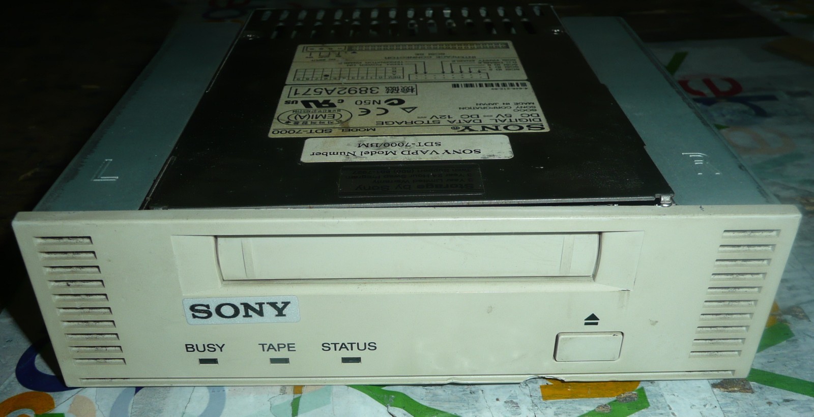 Sony Digital Data Storage SDT-7000 SCSI DDS Tape Drive 50-pin