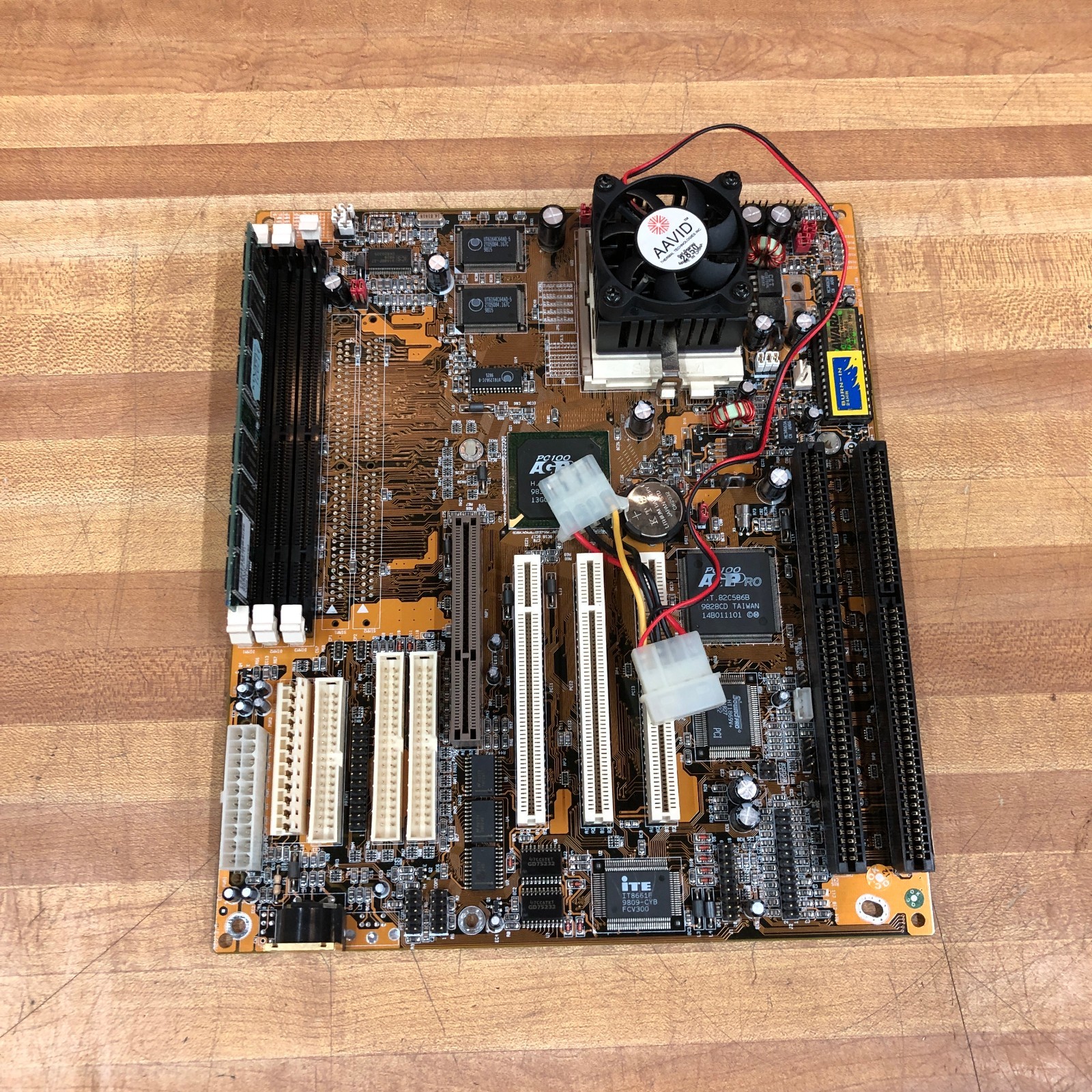 PCChips M577 Super Socket 7 AT Motherboard w/CPU & RAM ISA/PCI/AGP Slots WORKS