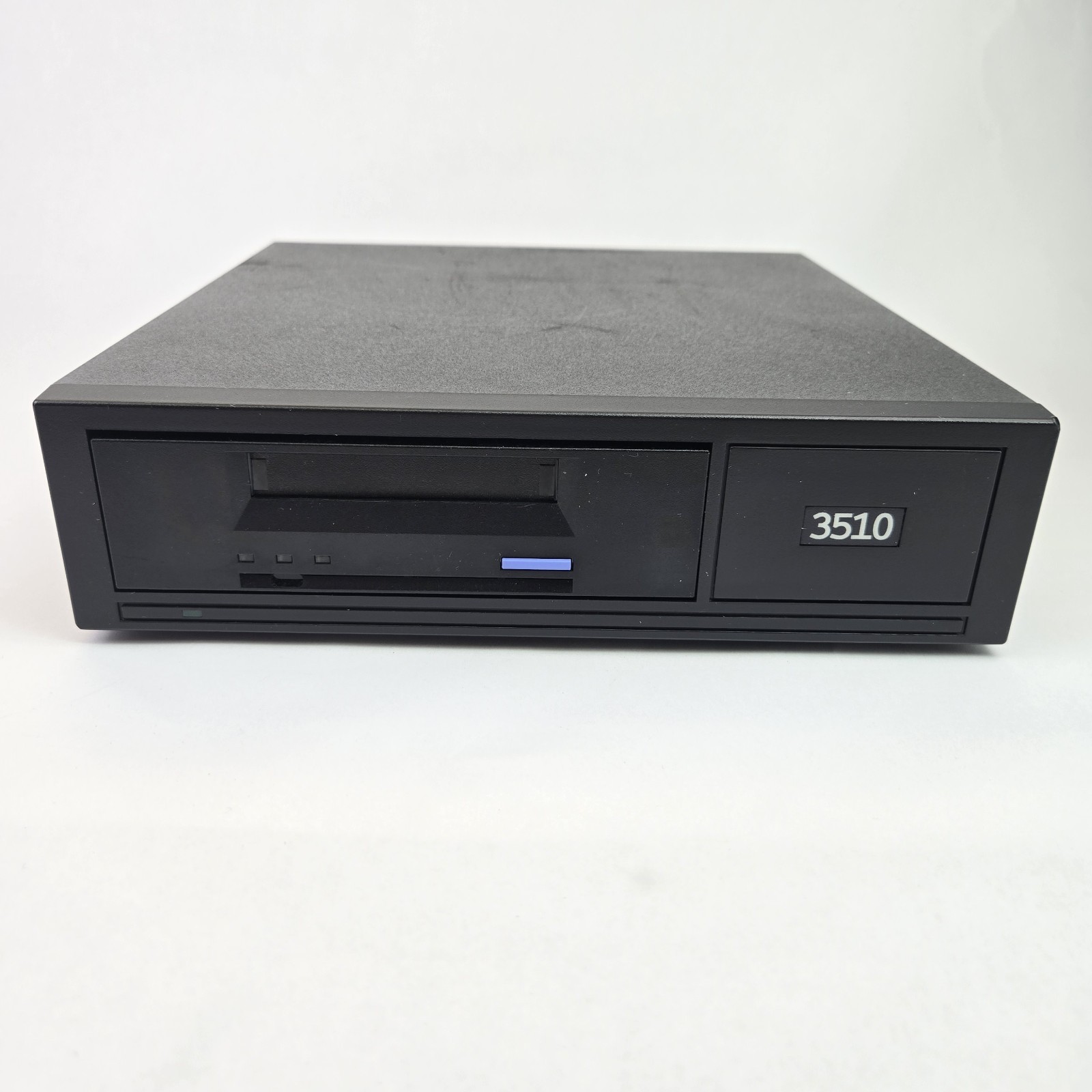 IBM DDS4 DAT40 Drive SCSI HH External Tape Drive Type 3510 24P7260  71P9119
