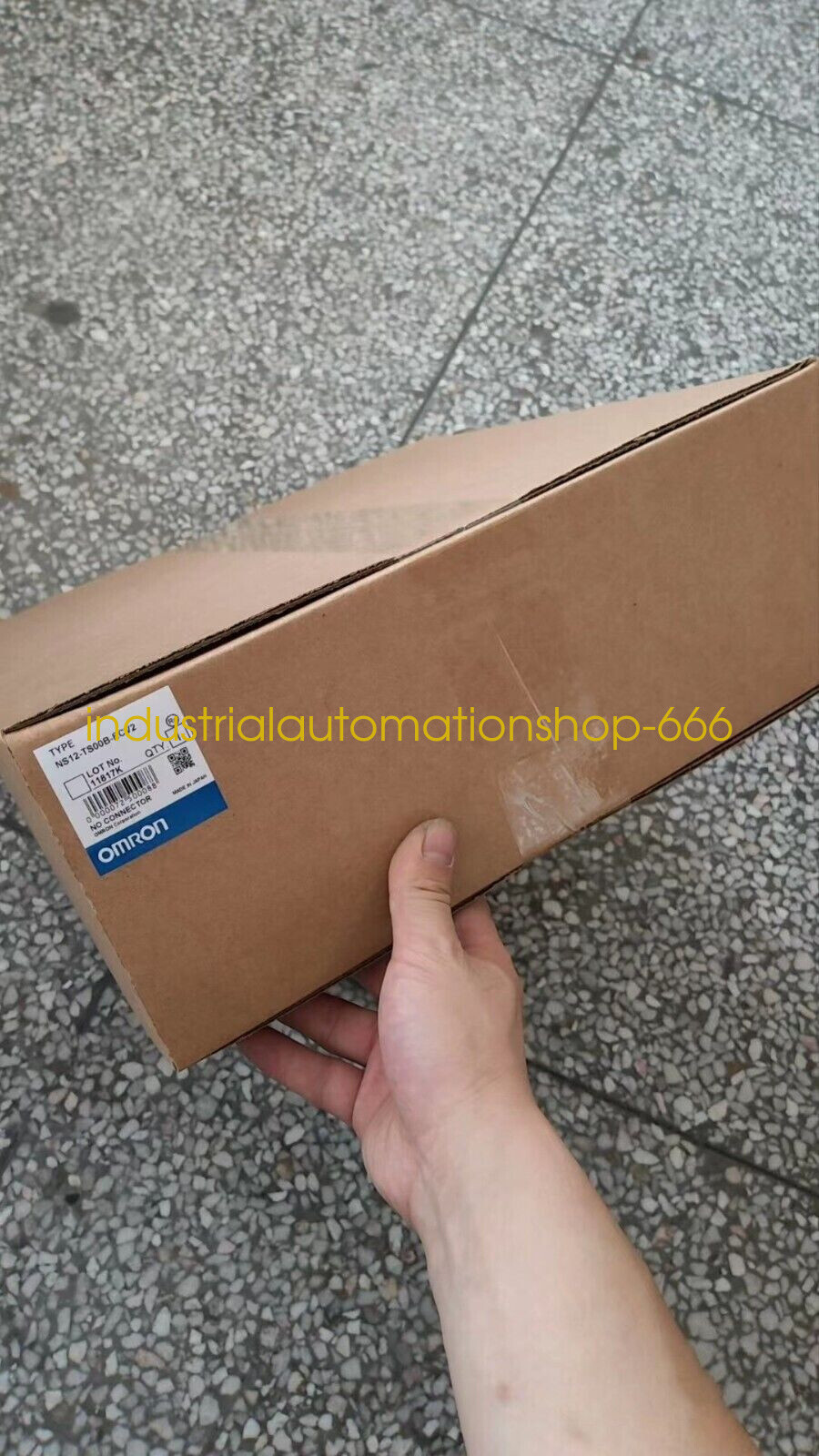 1PCS NEW Omron NS12-TS00B-ECV2 touch screen Via DHL or FedEX
