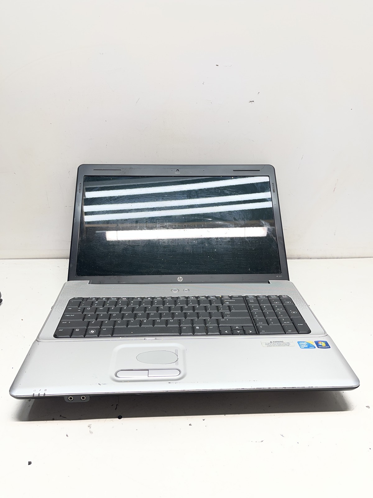 HP G71-340US  Intel Core 2 Duo 2nd Gen. NO HDD/RAM/BAT - For Parts/Repair